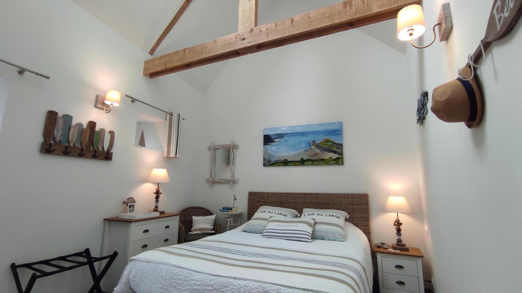 Double Room with Private Bathroom photo 1