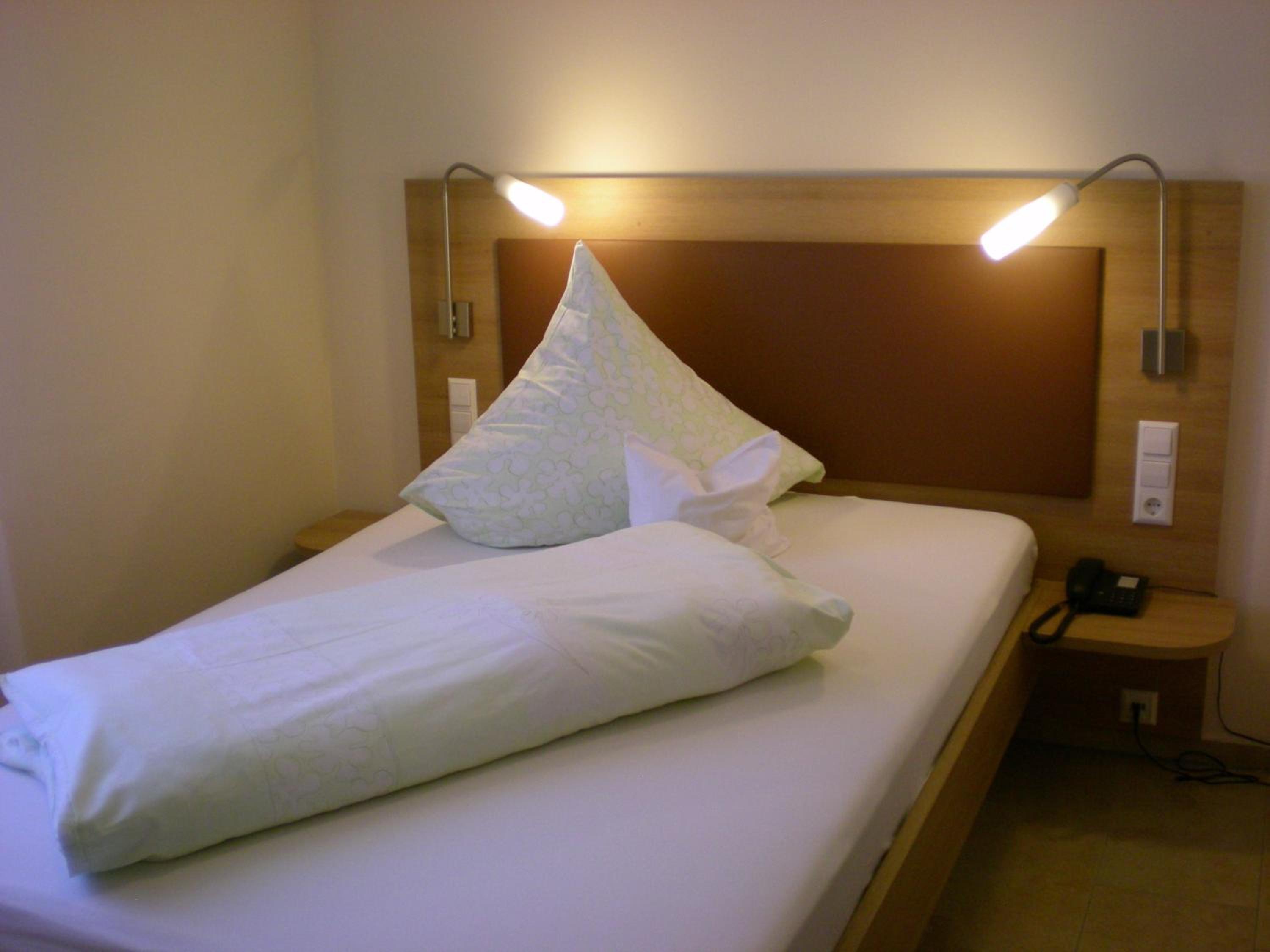 Single Room photo 2