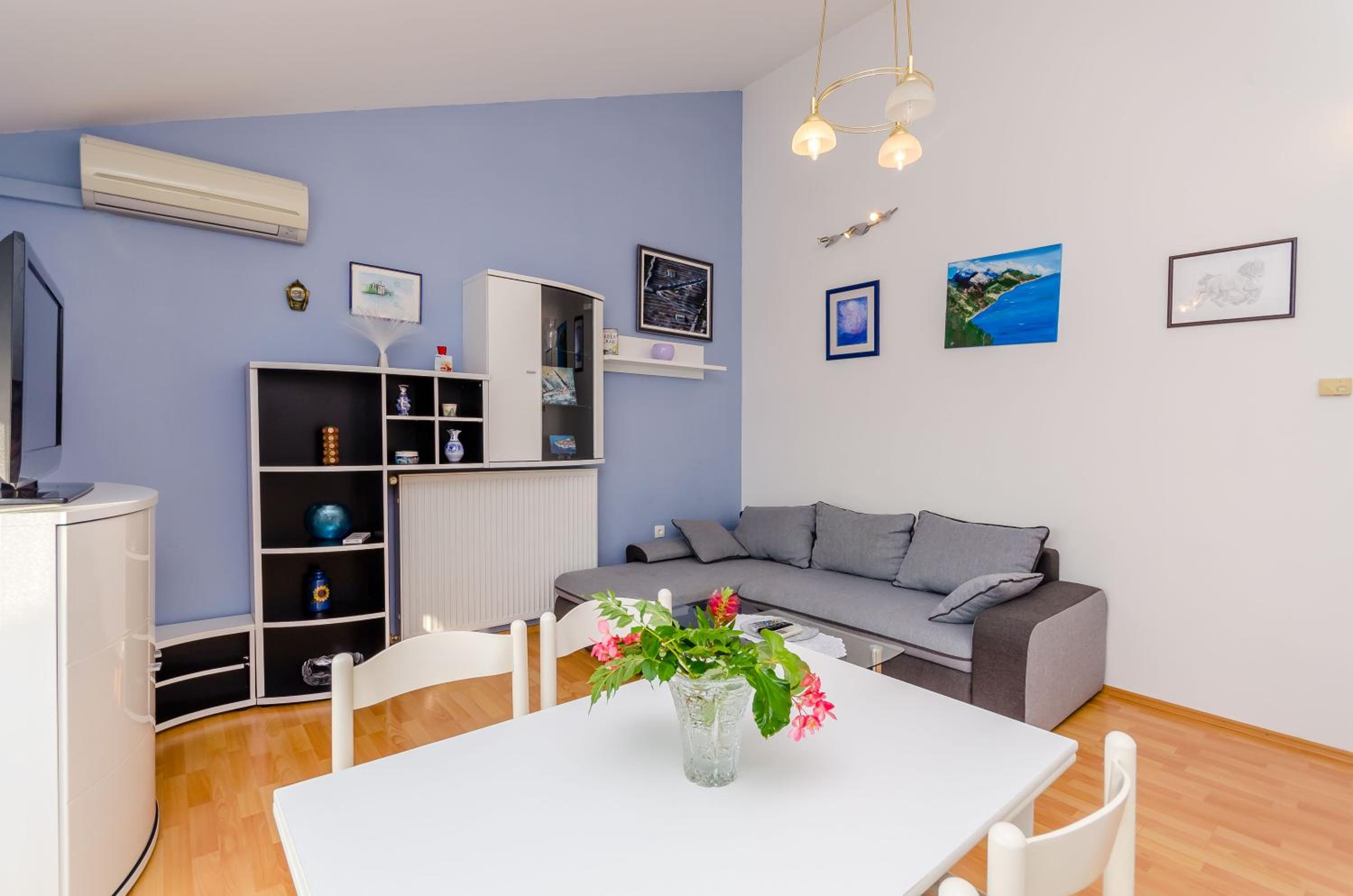 Apartment with Balcony