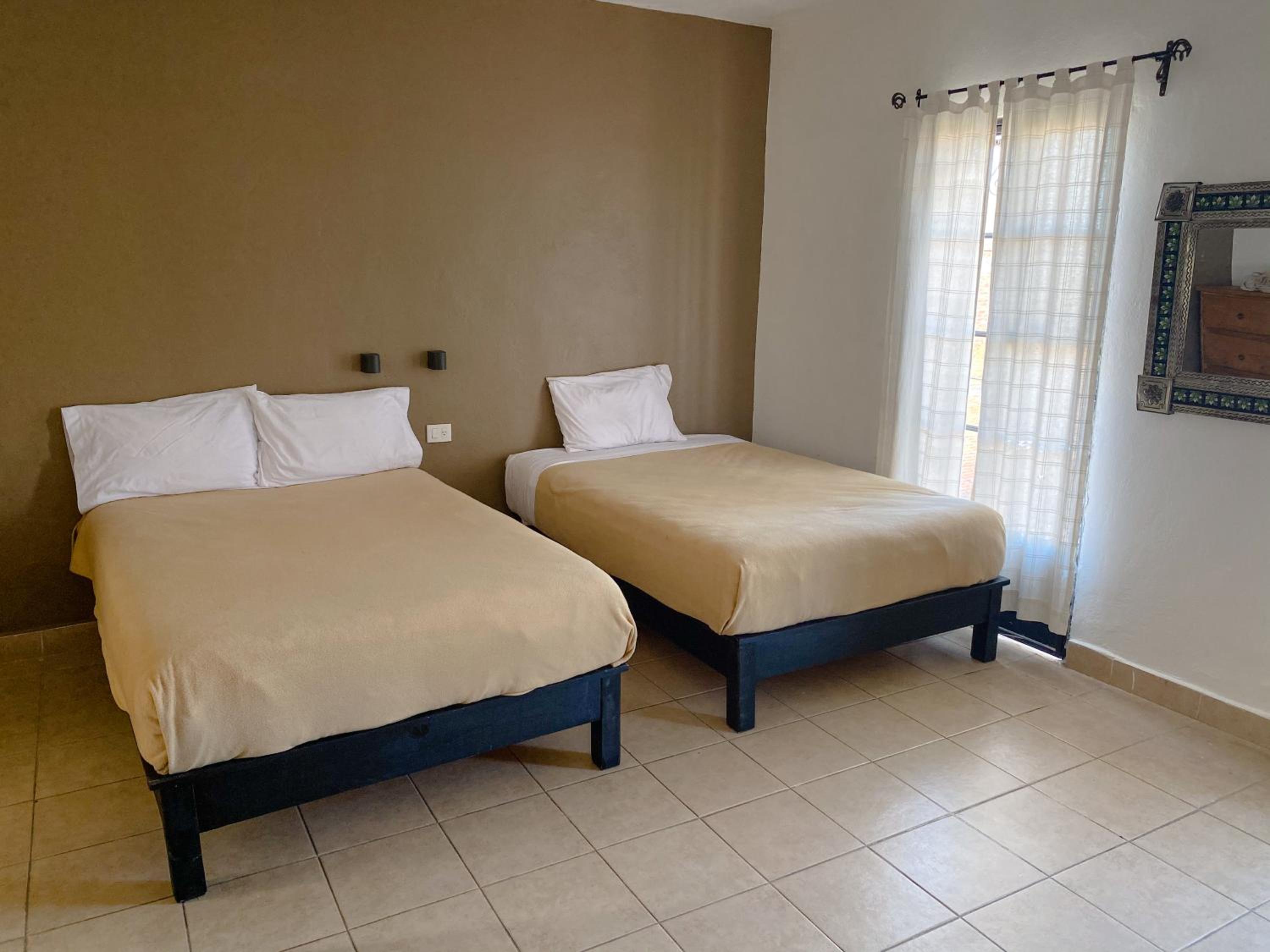 Quarto Familiar com Banheiro