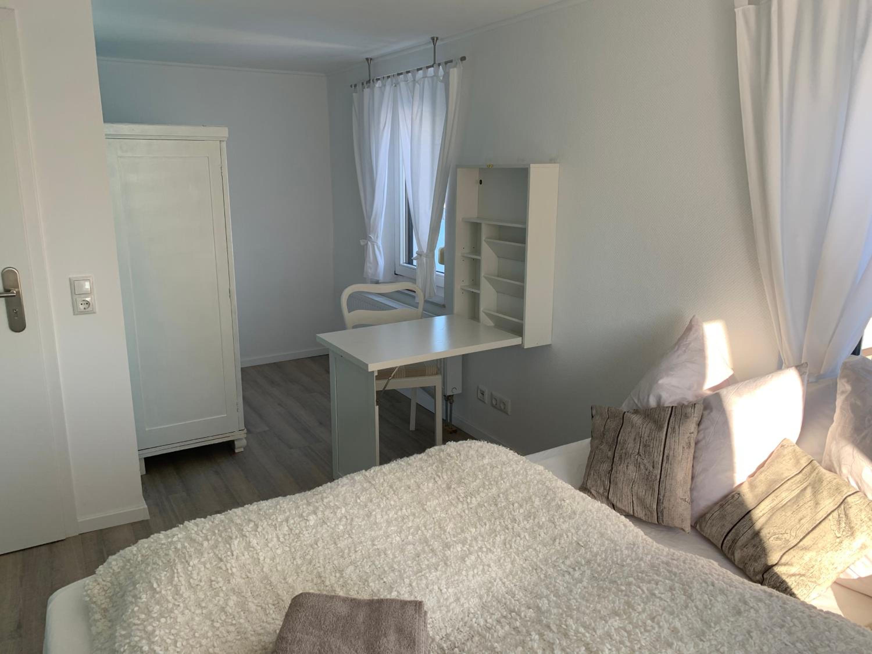 Double Room with Private Bathroom photo 3
