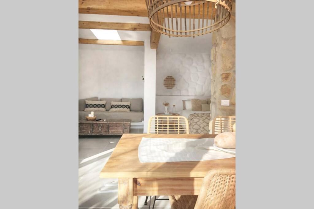 One-Bedroom Apartment - Photo 19