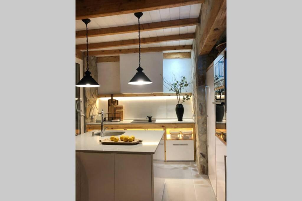 One-Bedroom Apartment - Photo 16