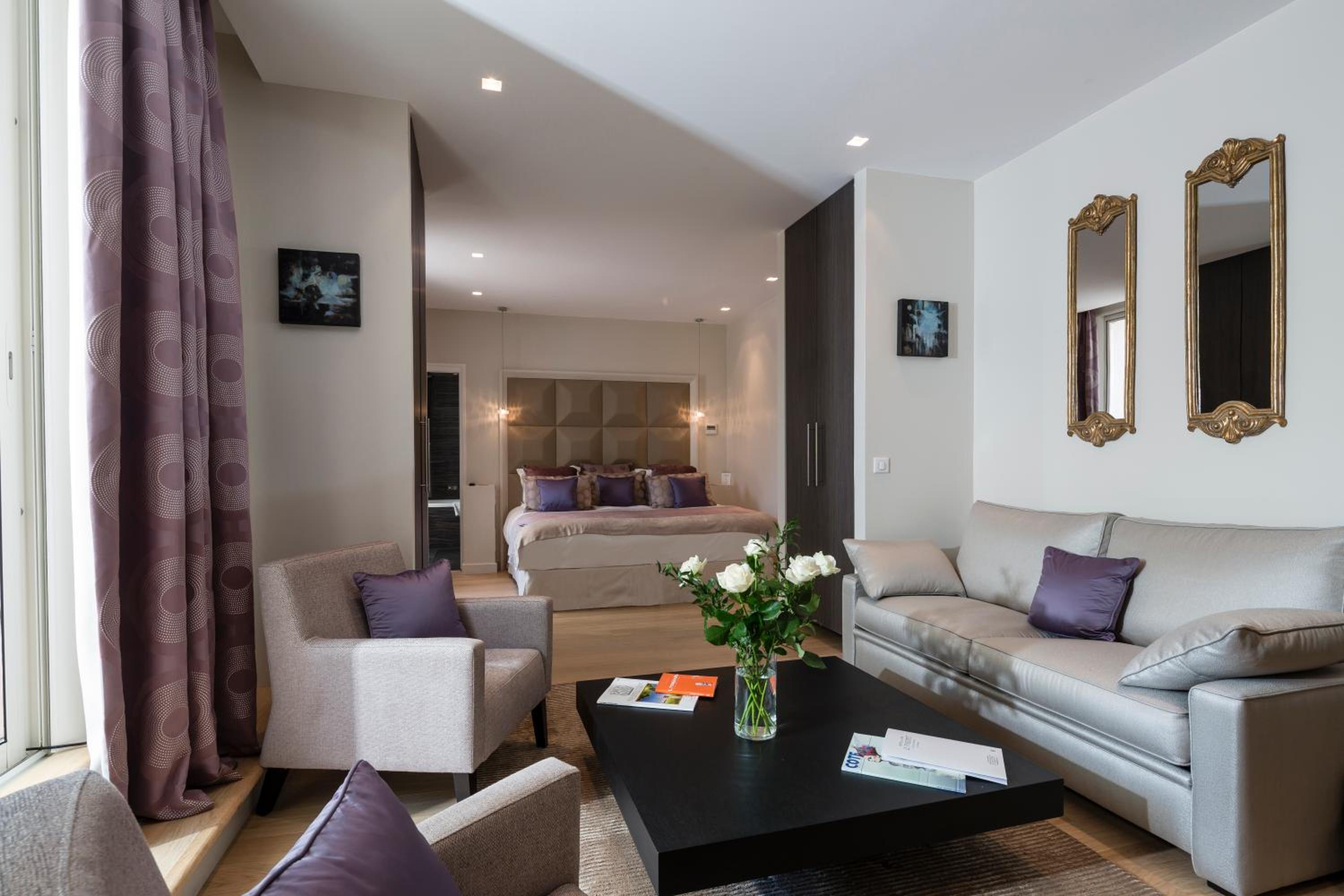 Junior Suite with Terrace - Photo 7