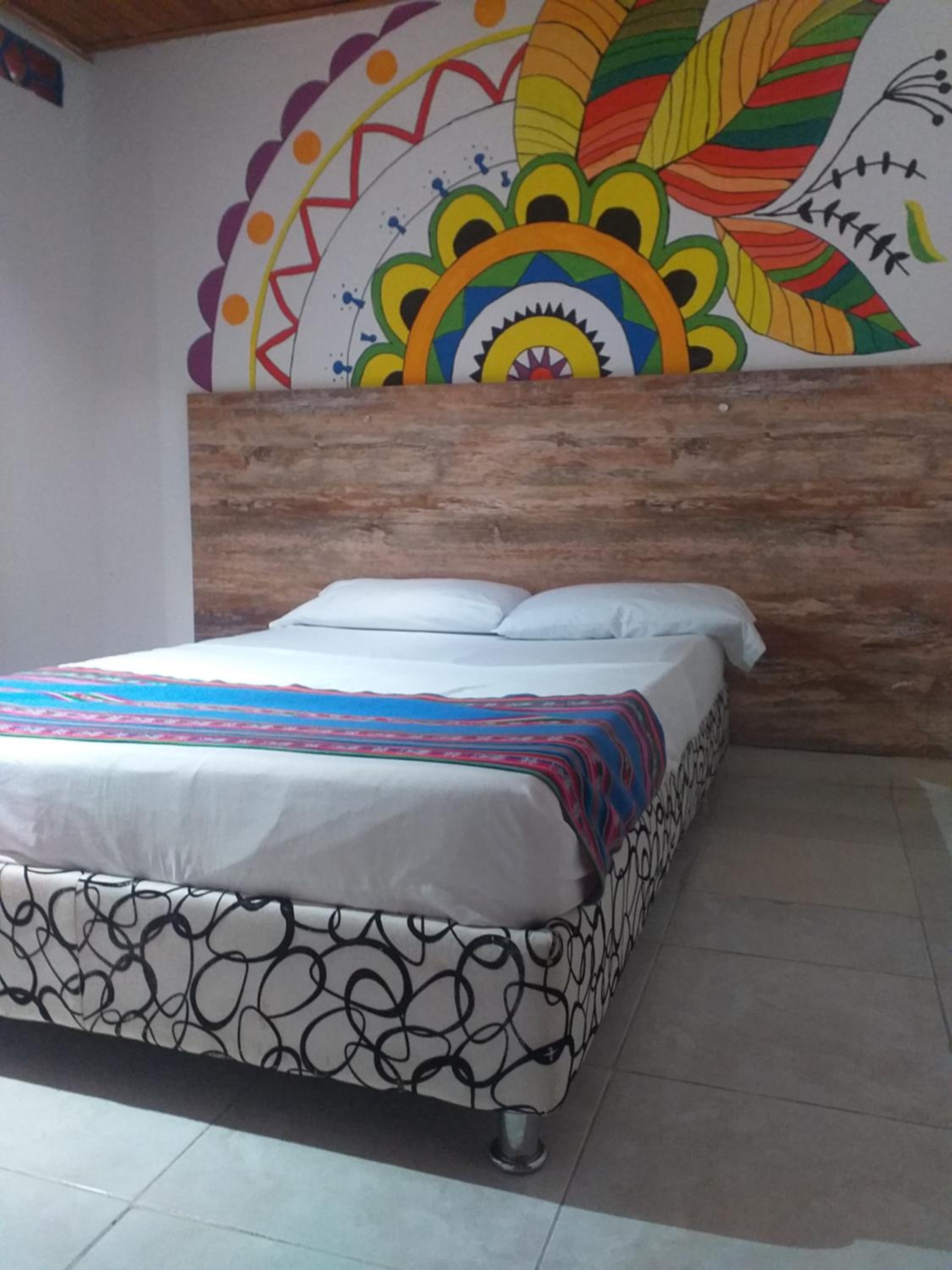 Single Room with Shared Bathroom photo 1