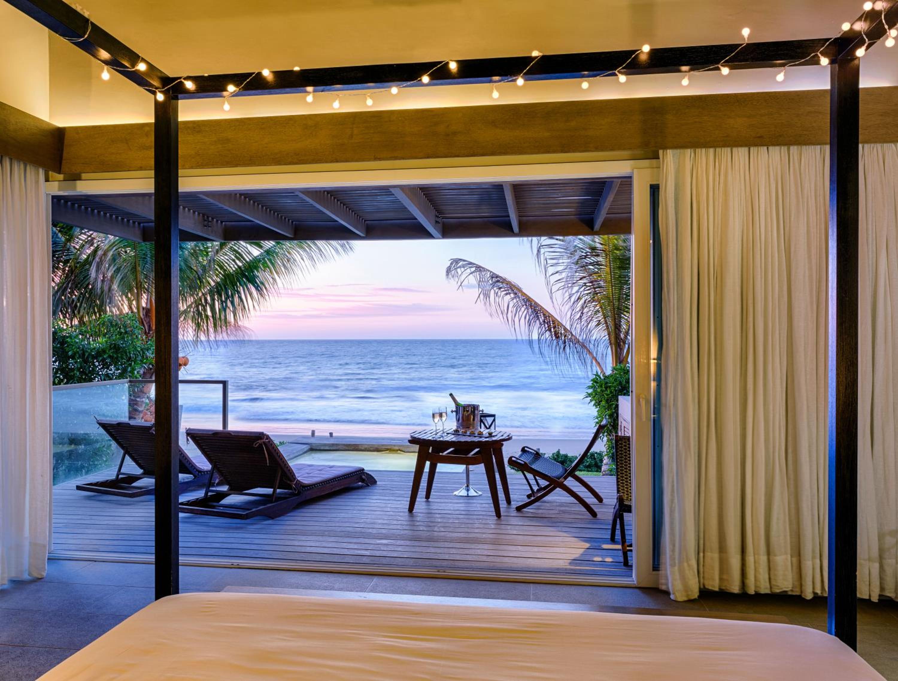  Beachfront Suite with Dip Pool photo 3