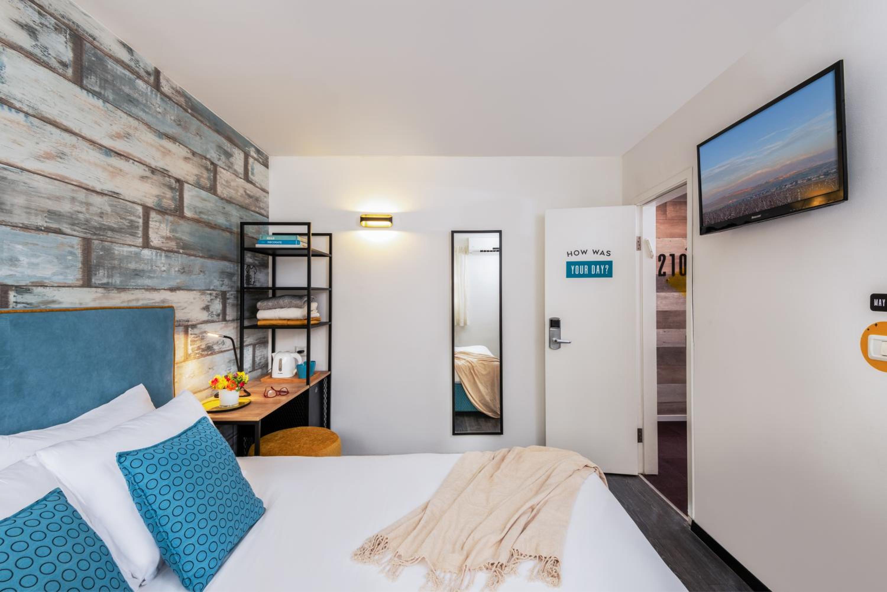 Economy Double or Twin Room photo 1