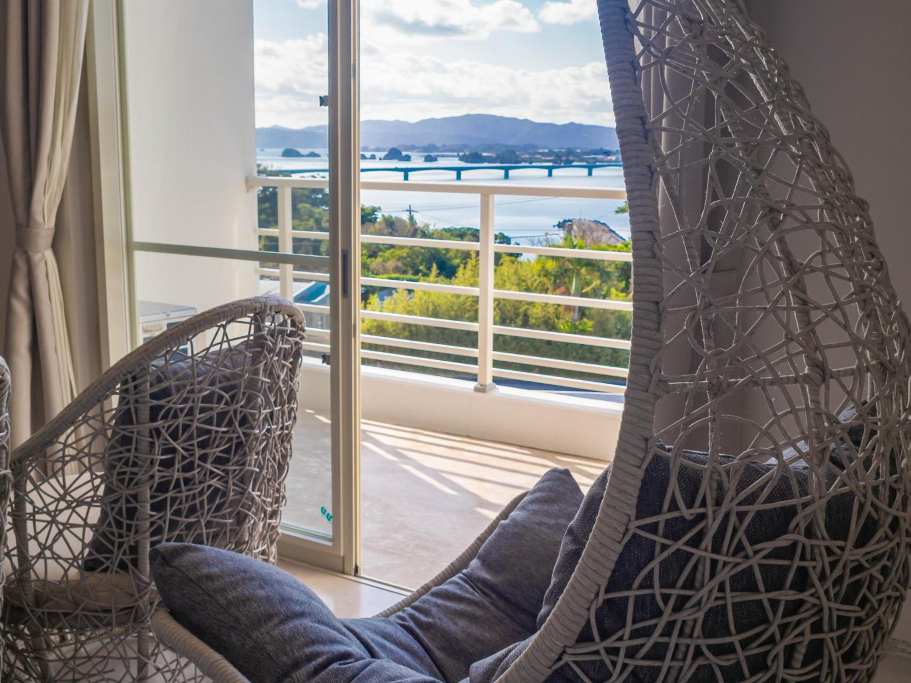 Deluxe Twin Room with Sea View - Photo 2