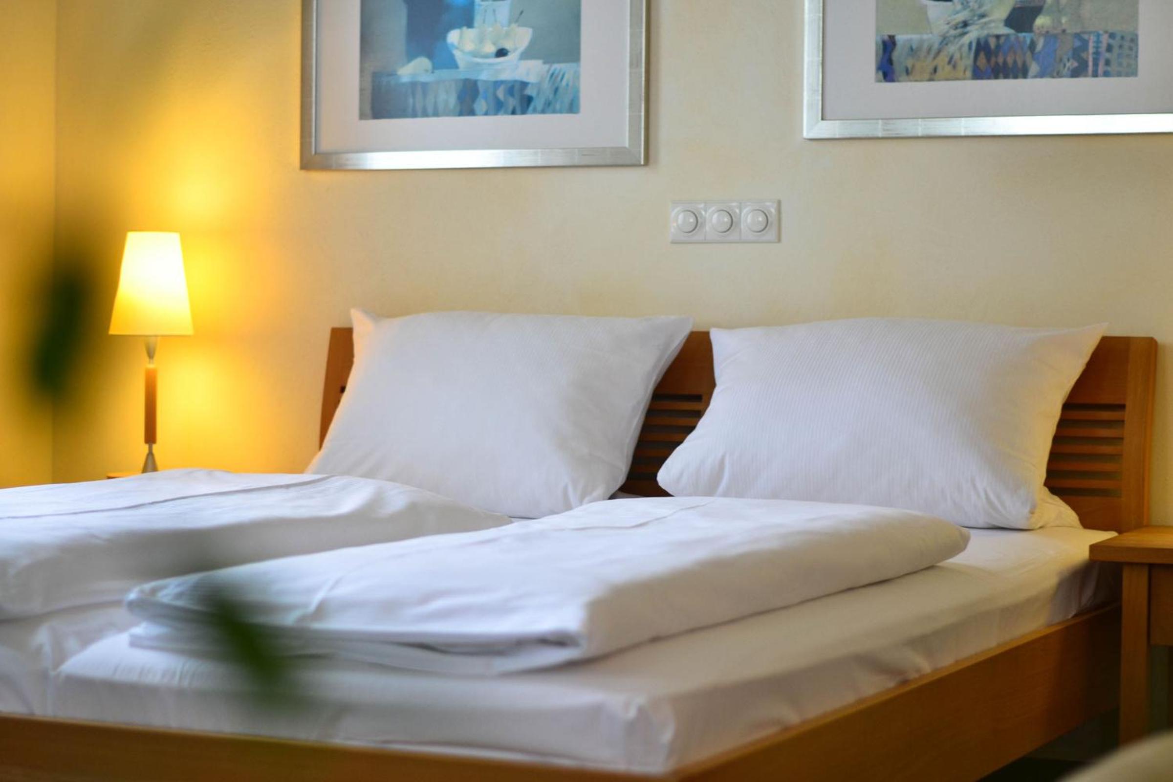 Double Room - Photo 5