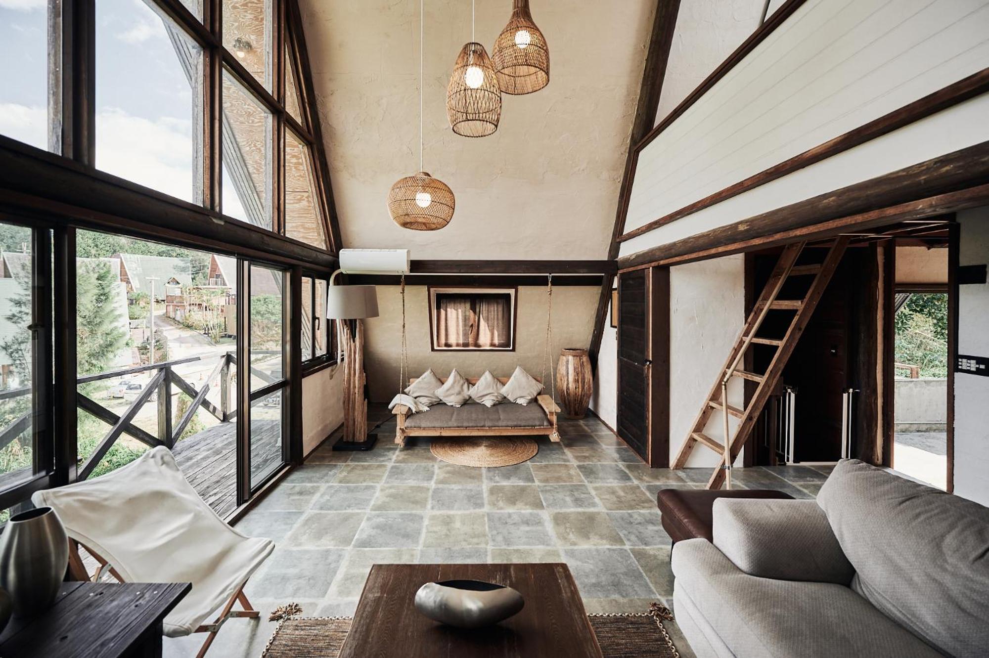 Three-Bedroom Chalet photo 1