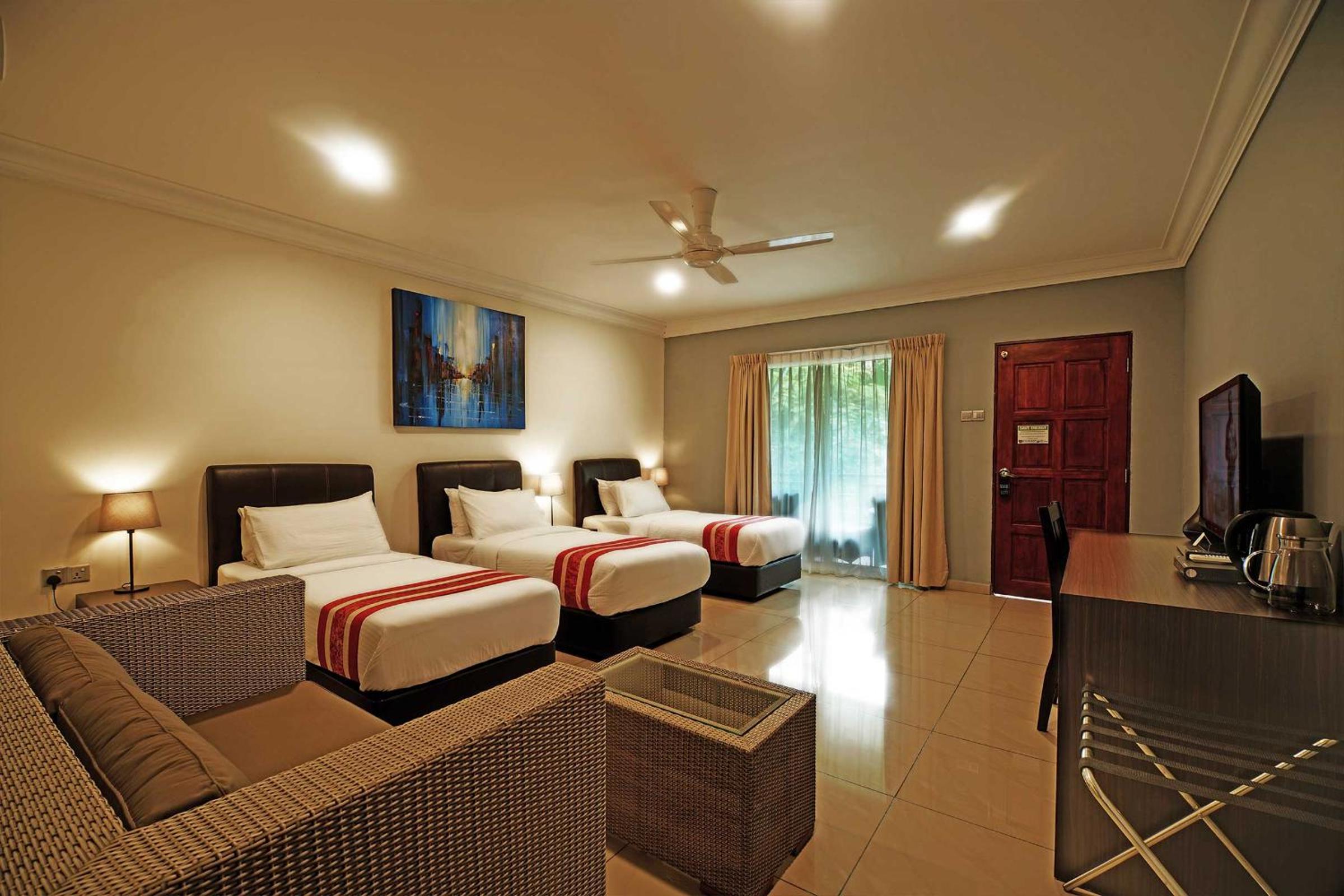 Executive Triple Room - Photo 4