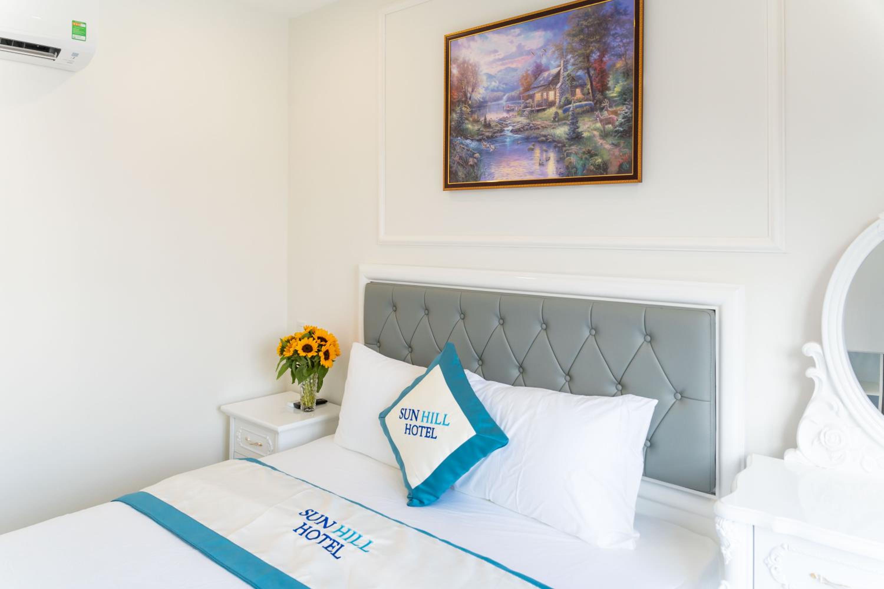 Superior Double Room with Balcony - Photo 4