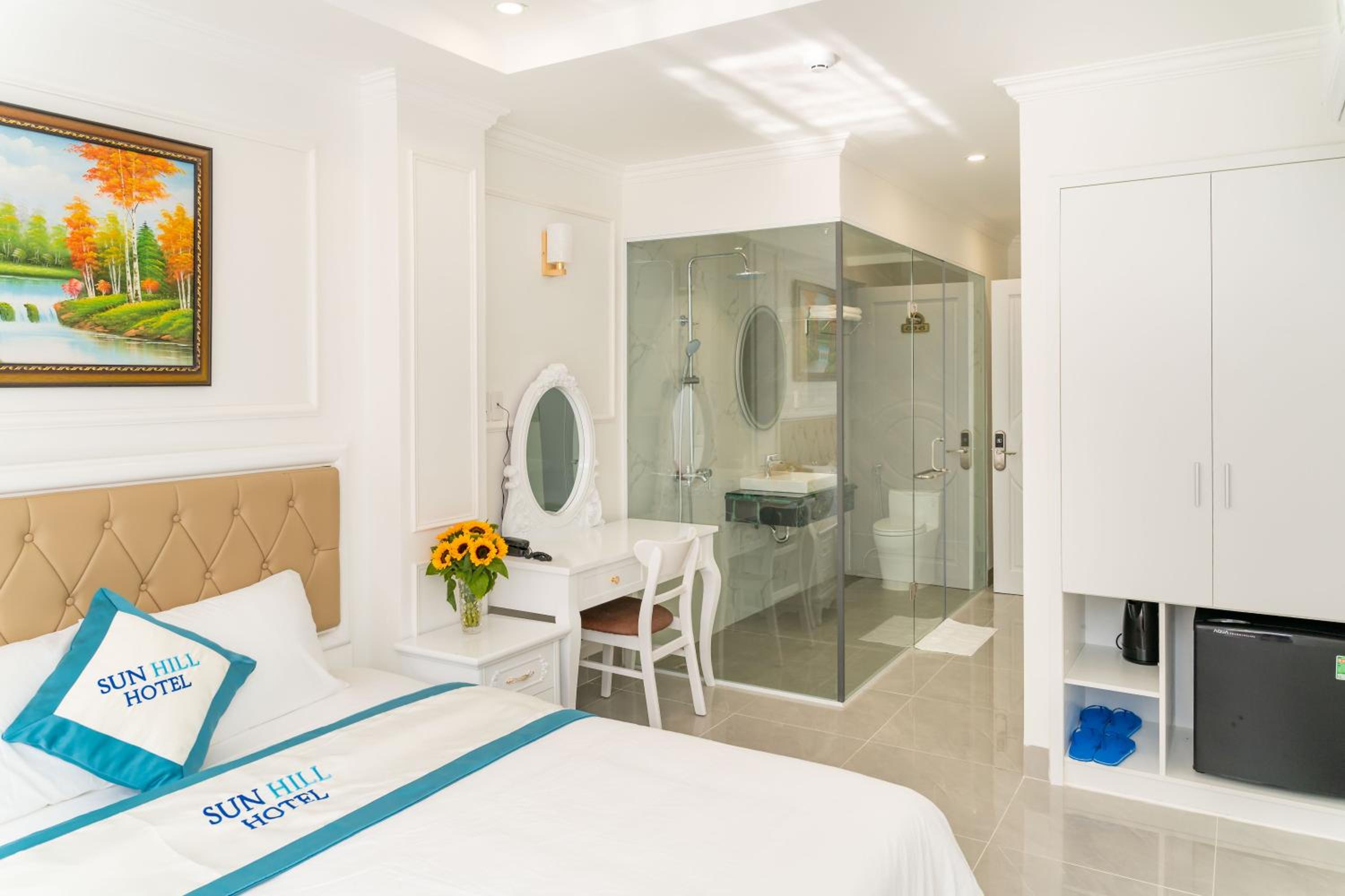 Suite with Mountain View - Photo 1