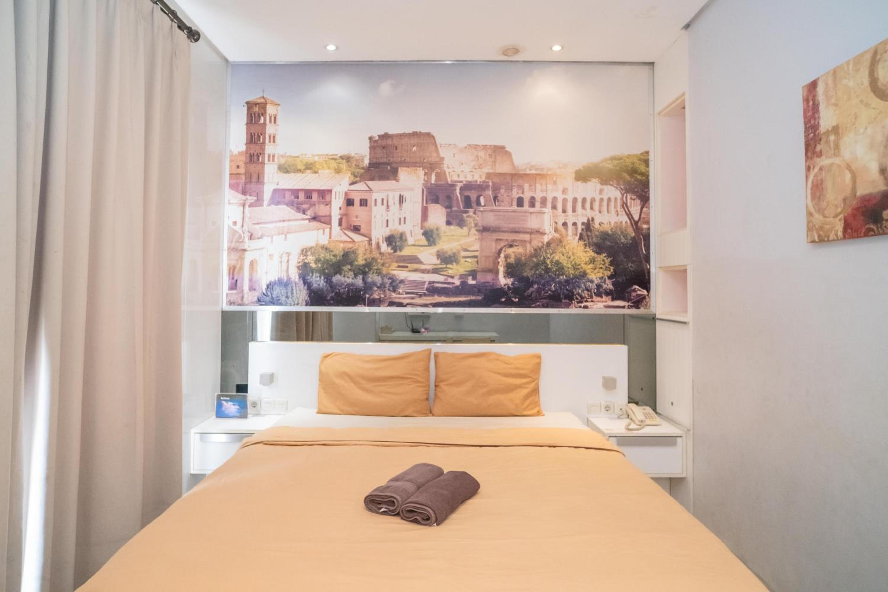 Standard Double Room - Photo 14