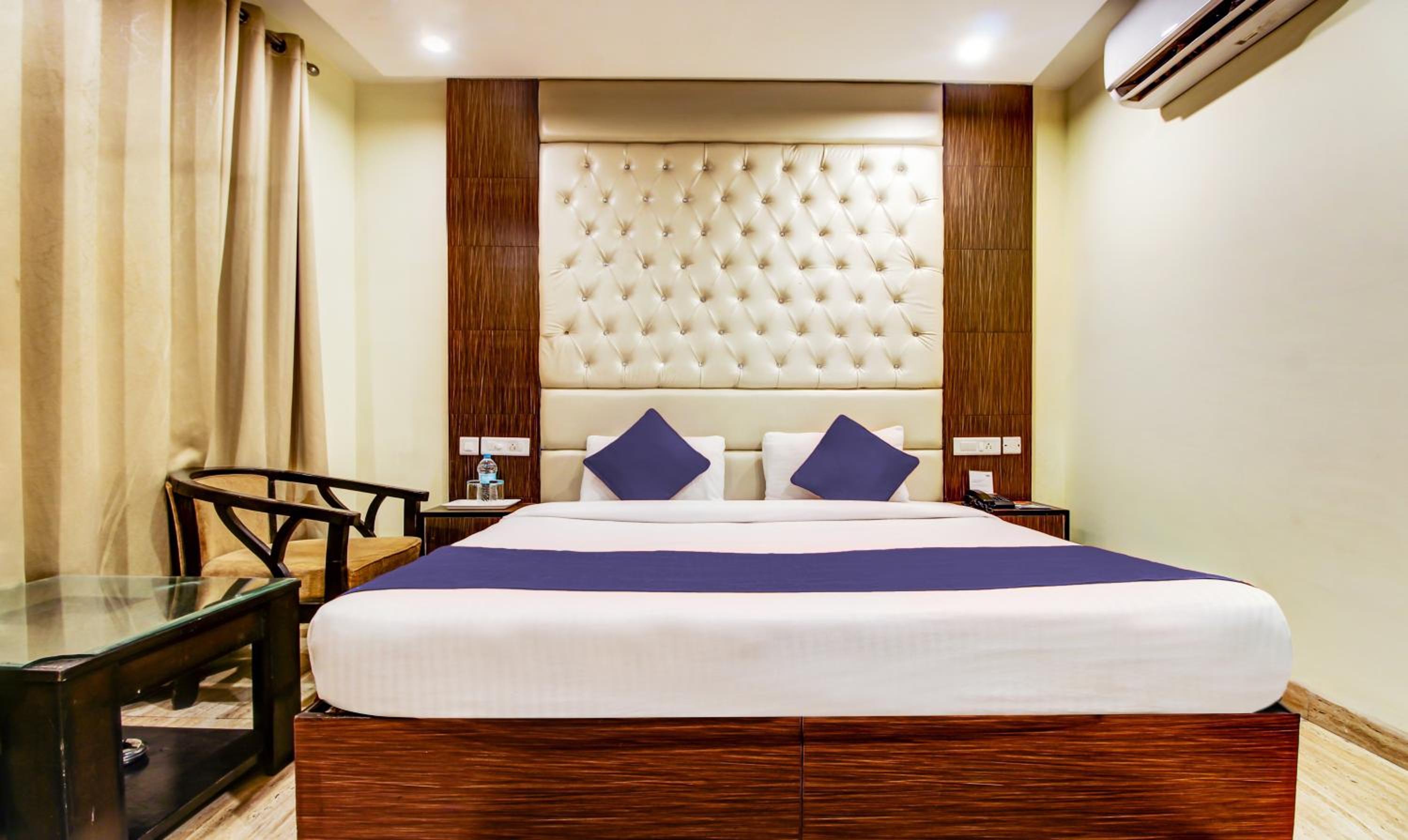 Superior King Room photo 1