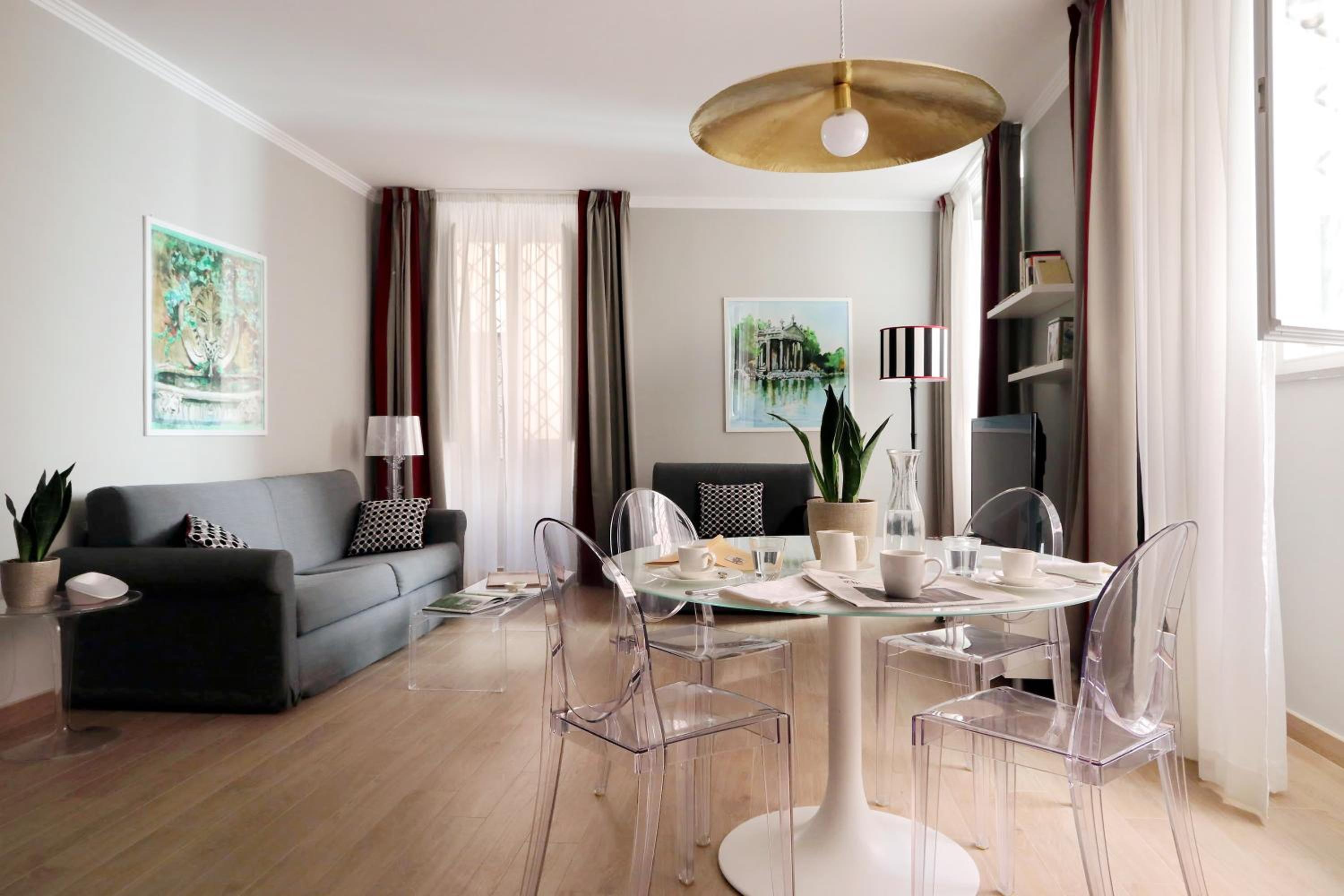 One-Bedroom Apartment