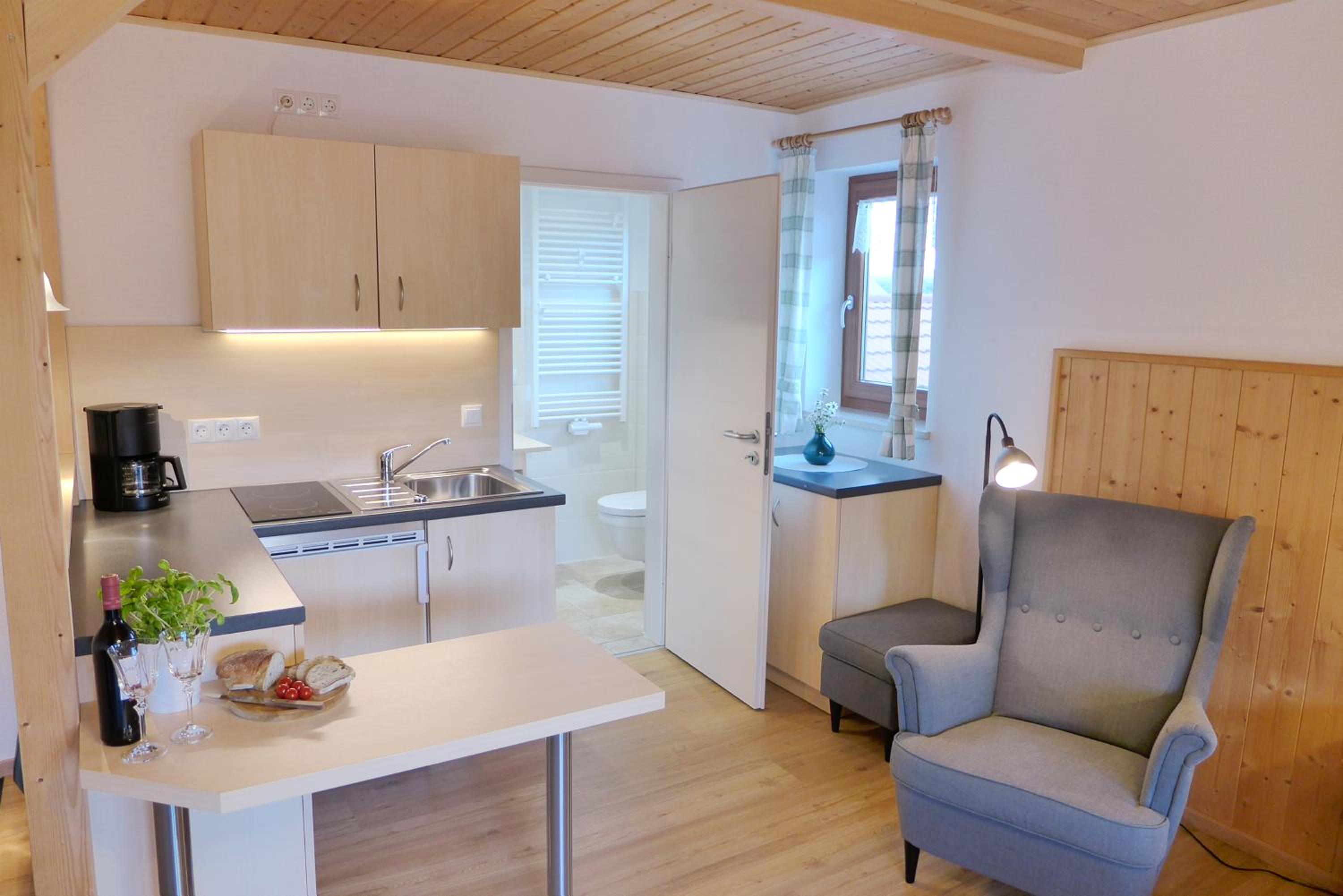 Apartment with Balcony photo 2