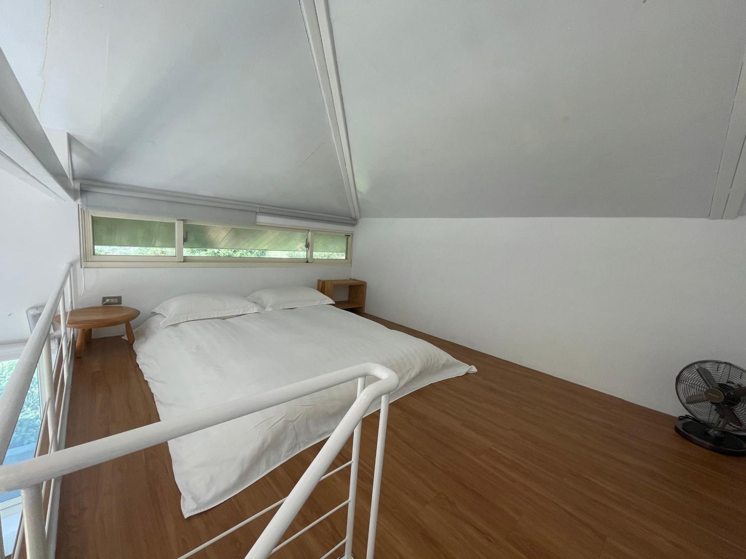 Quadruple Room with Mountain View photo 3