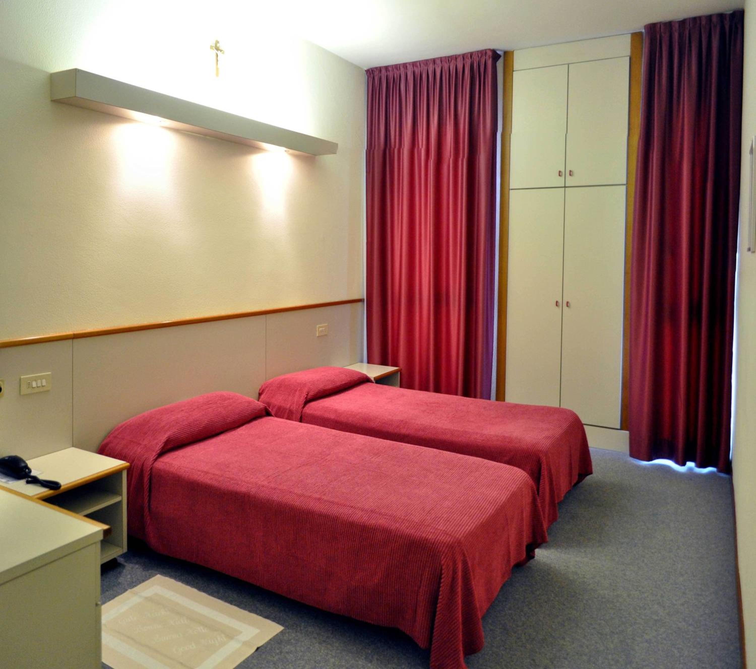 Twin Room photo 3