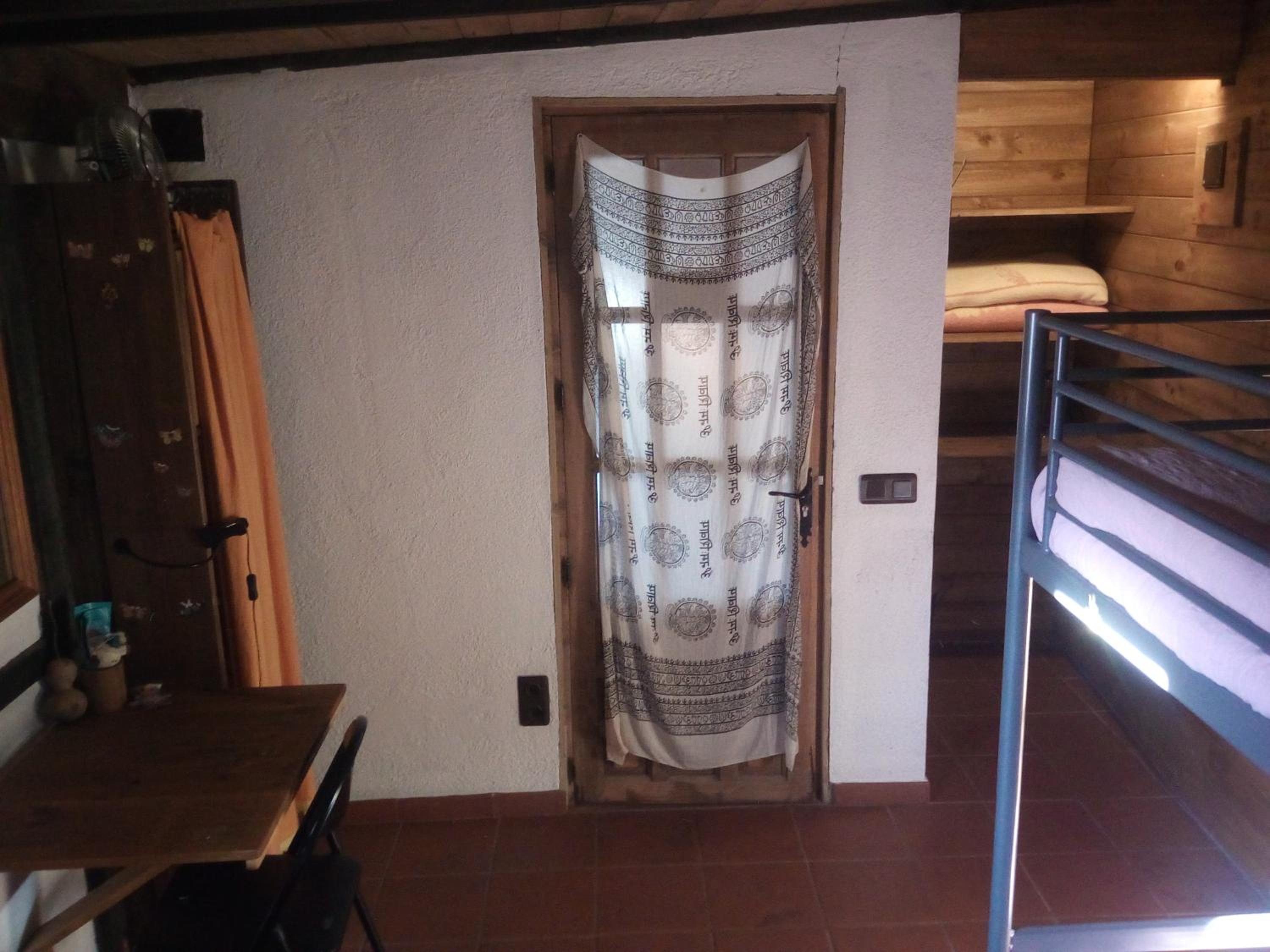 Single Bed in Female Dormitory Room photo 2