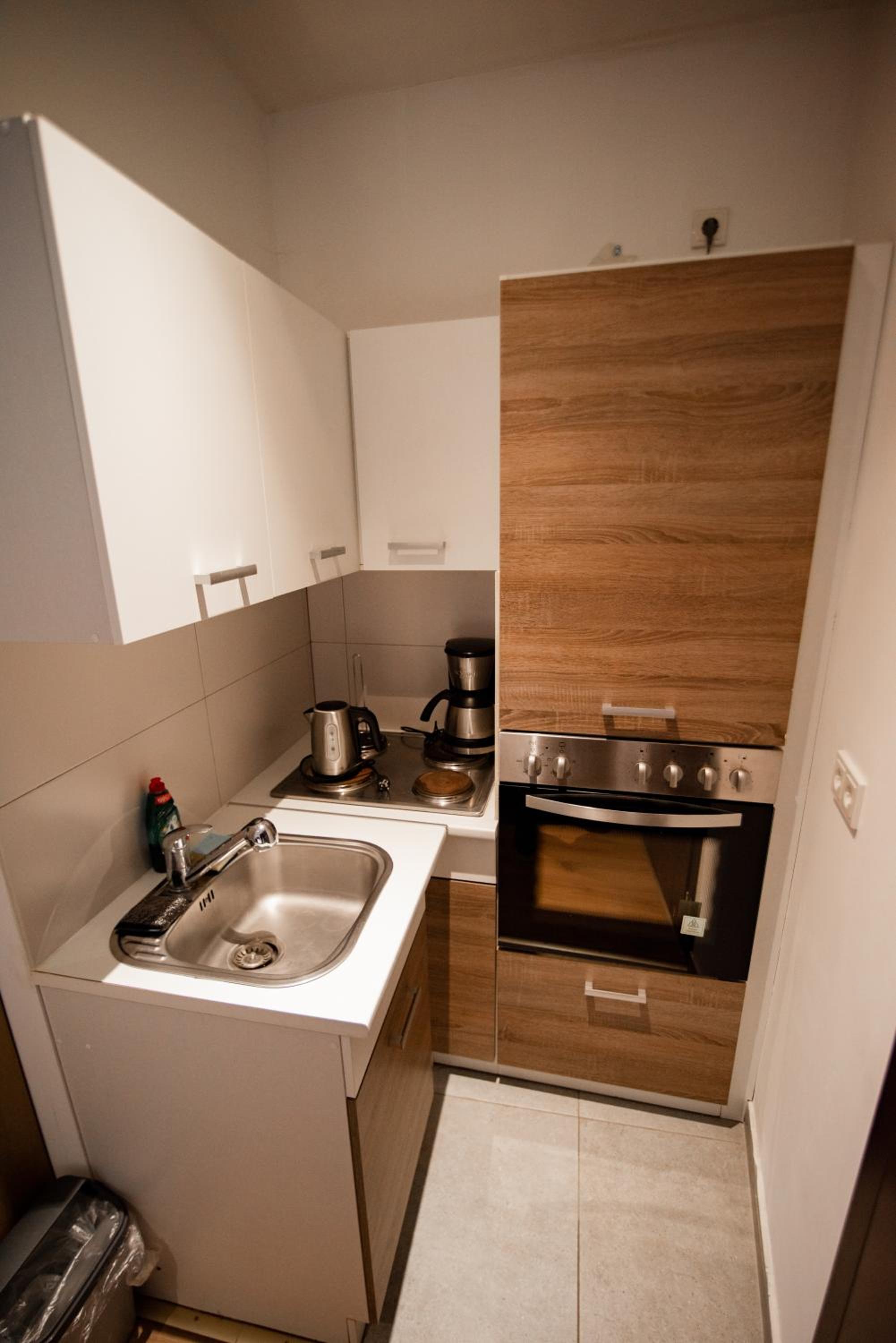 Single Room with Shower photo 3