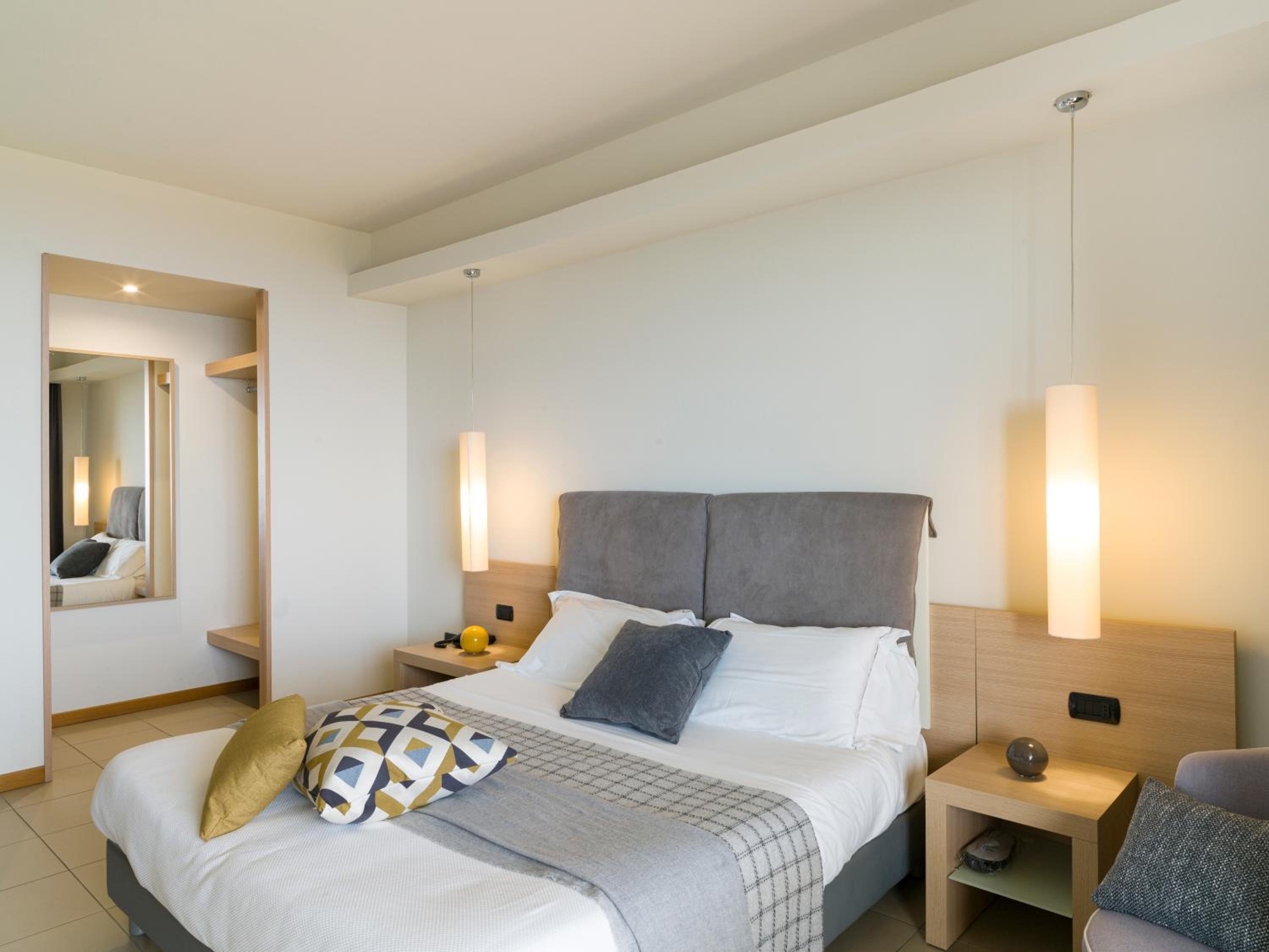 Superior Double or Twin Room - Photo 5