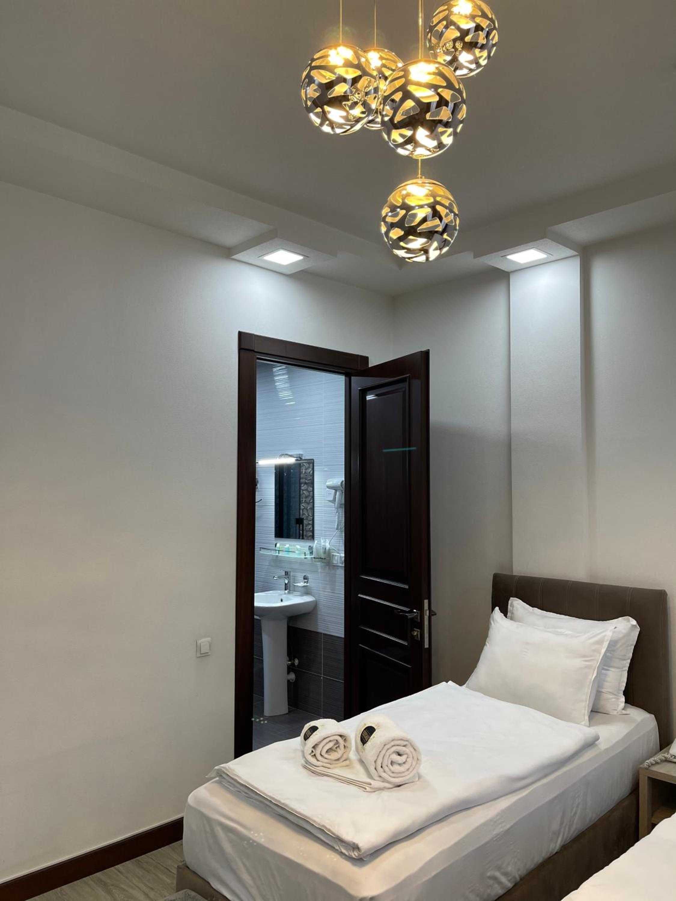 Classic Quadruple Room - Photo 3