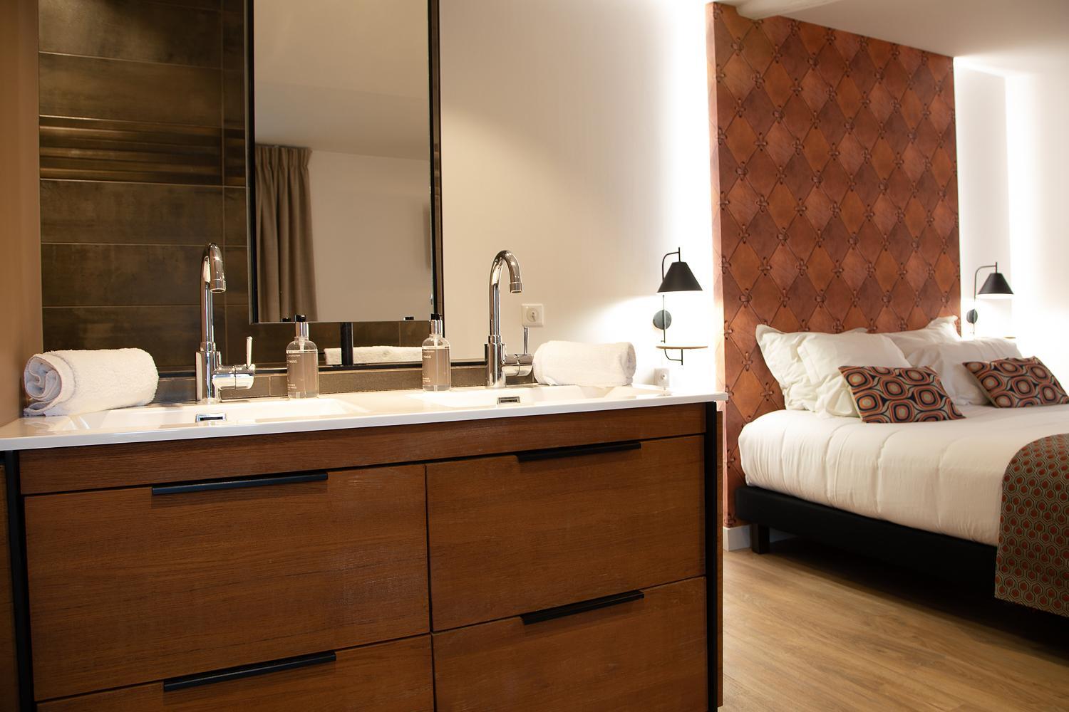Superior Double Room - Photo 8