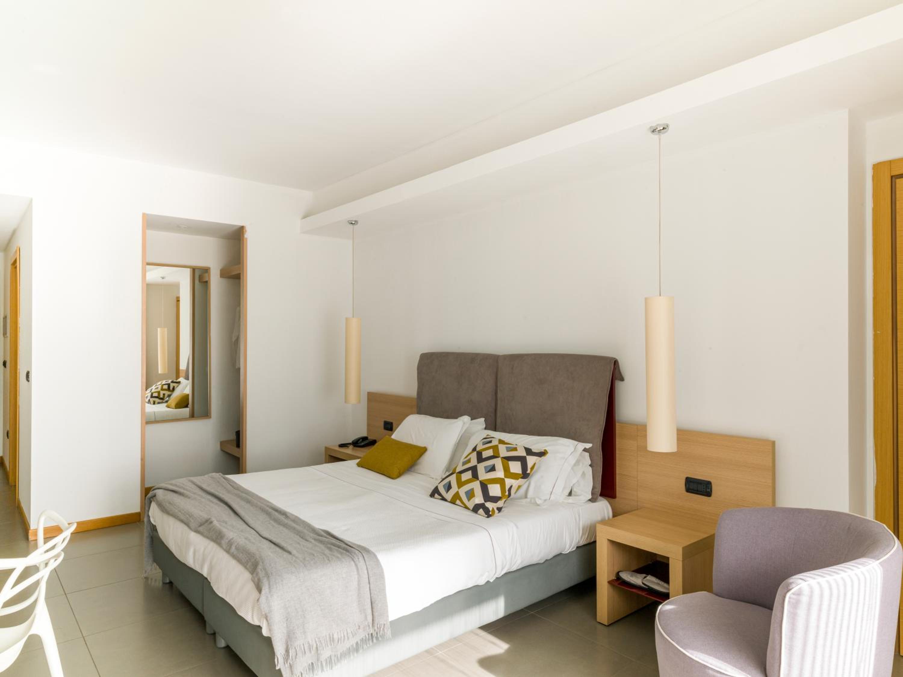 Deluxe Double or Twin Room - Photo 1