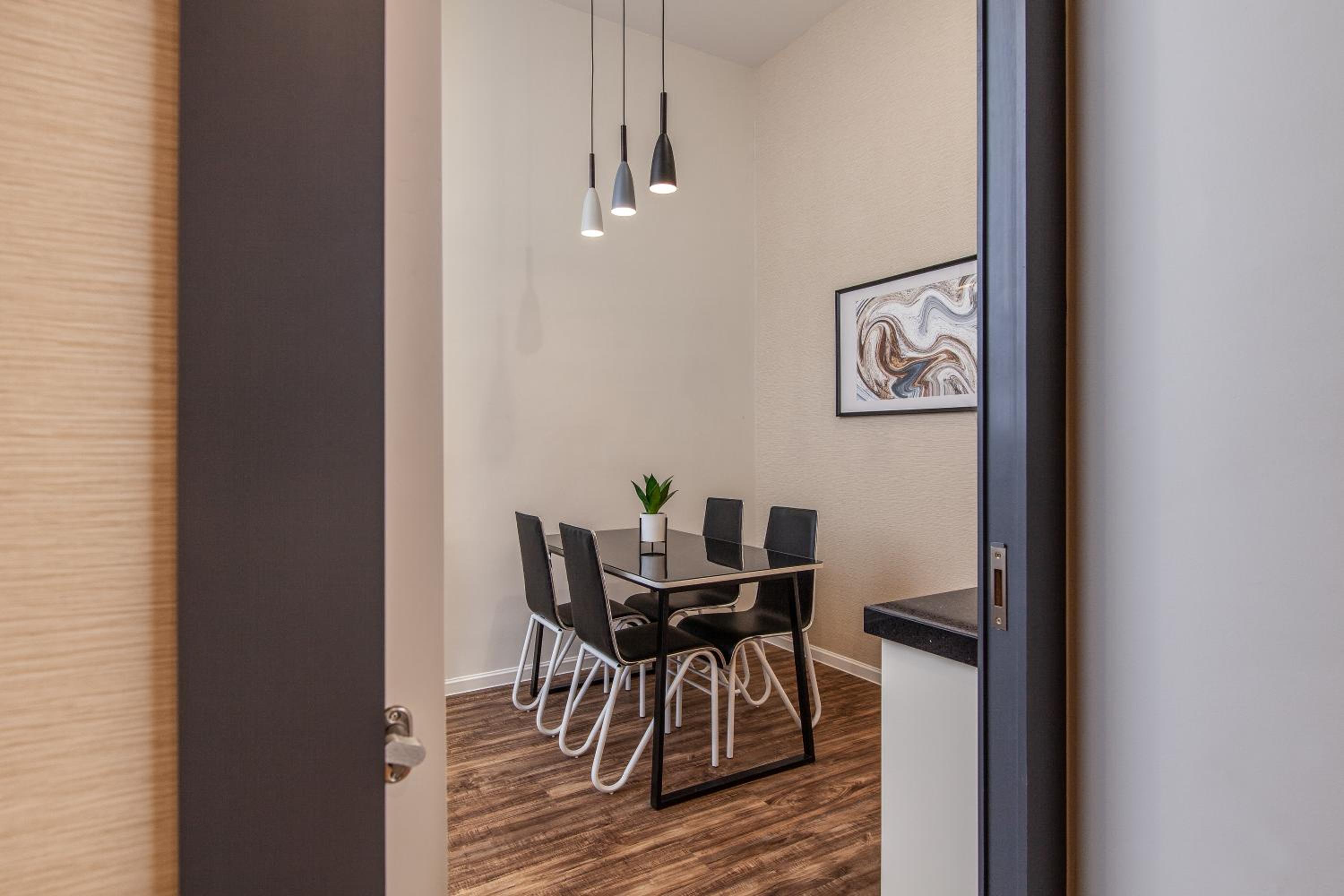 Colley Suite - Photo 5