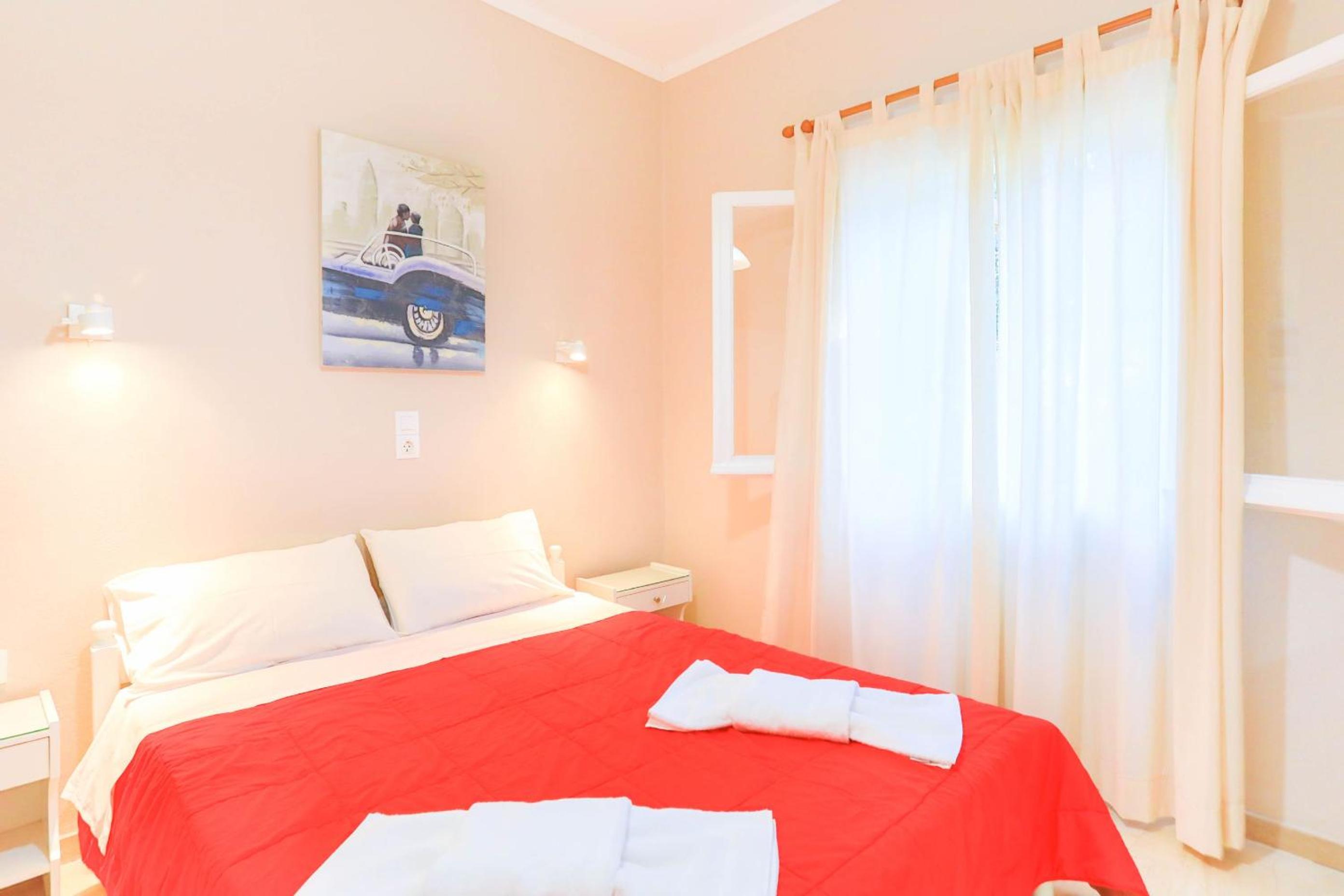 Two-Bedroom House photo 2