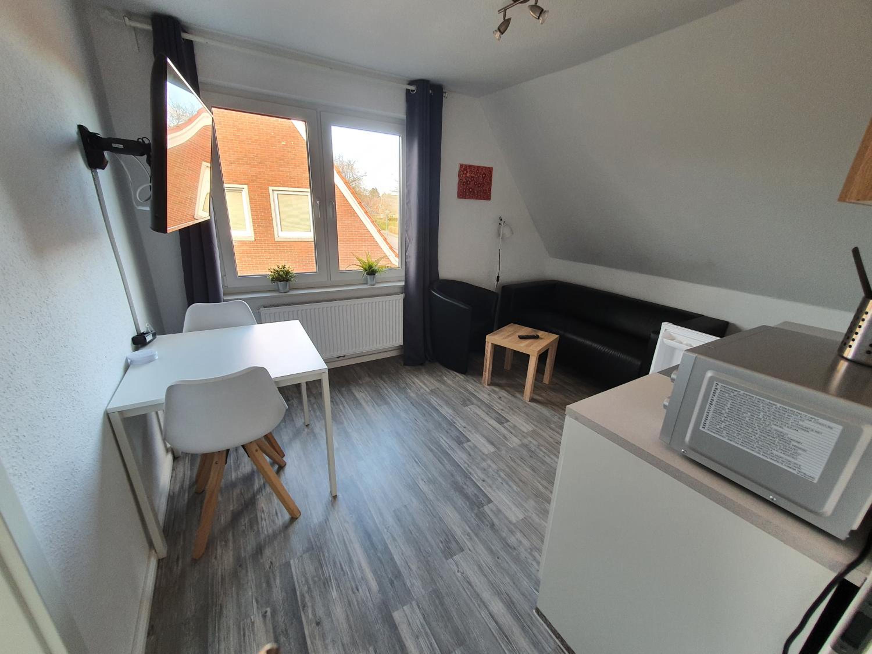 Apartment - Photo 2