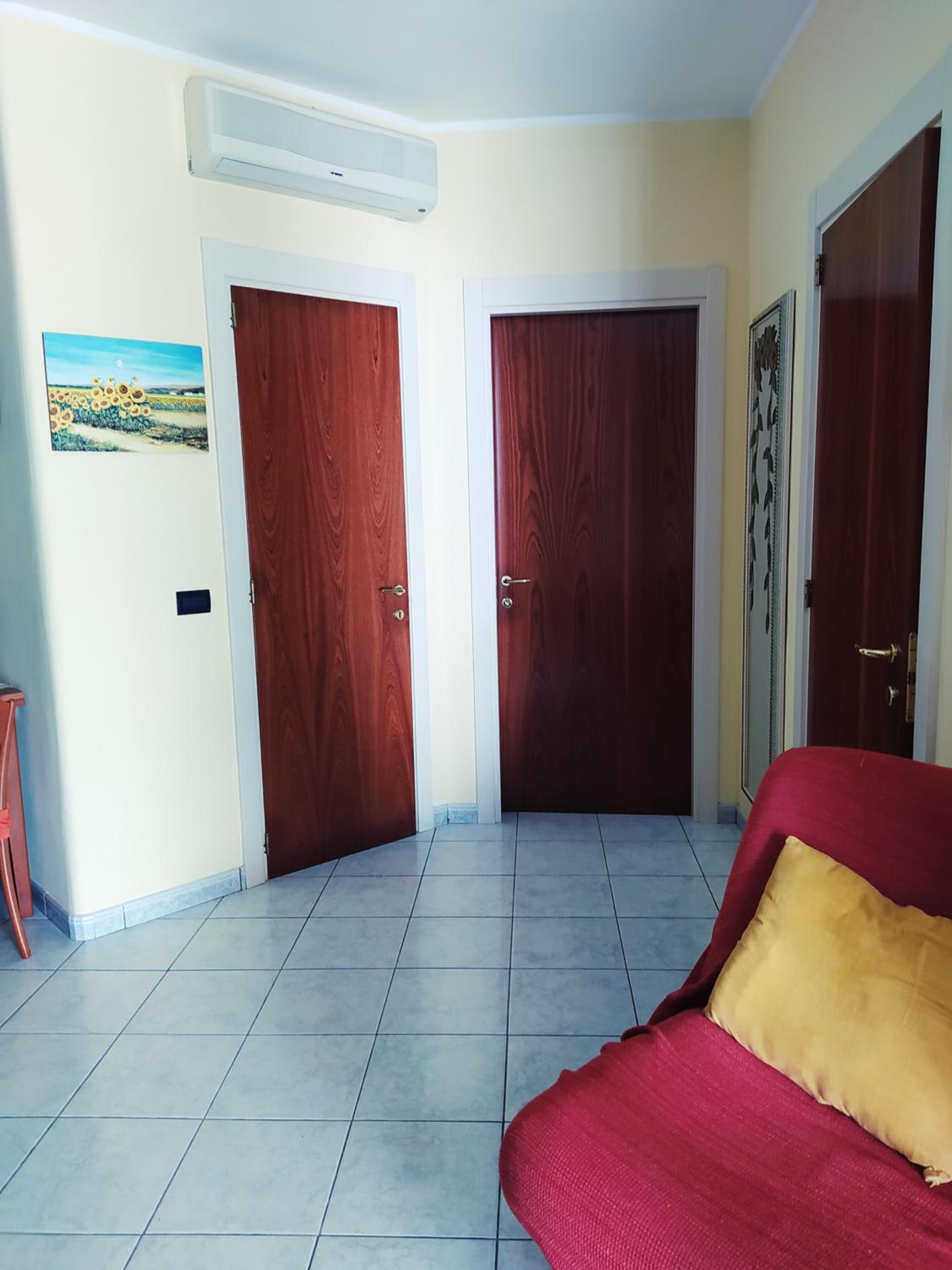 Apartment - Ground Floor photo 1