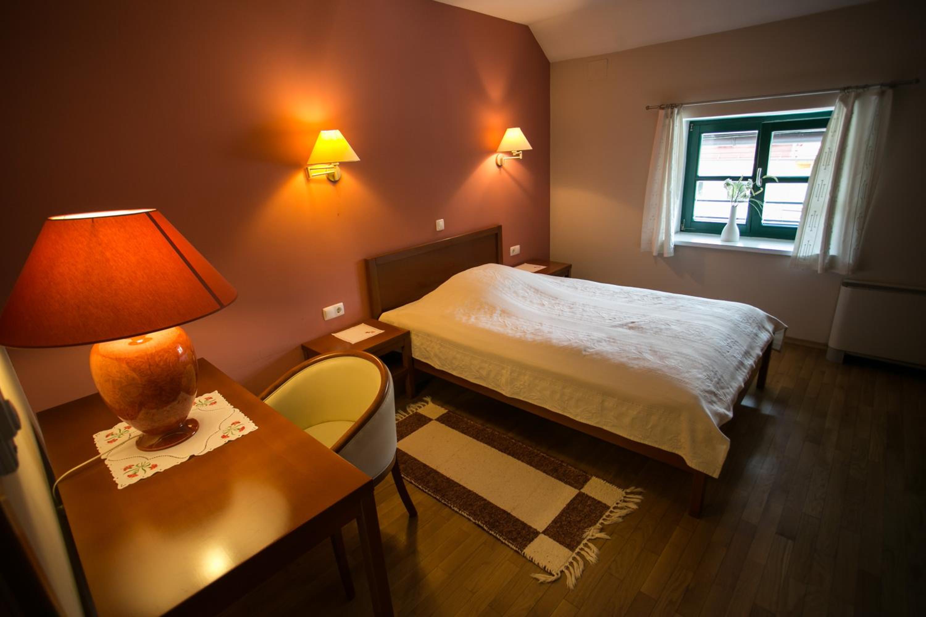 Economy Double Room