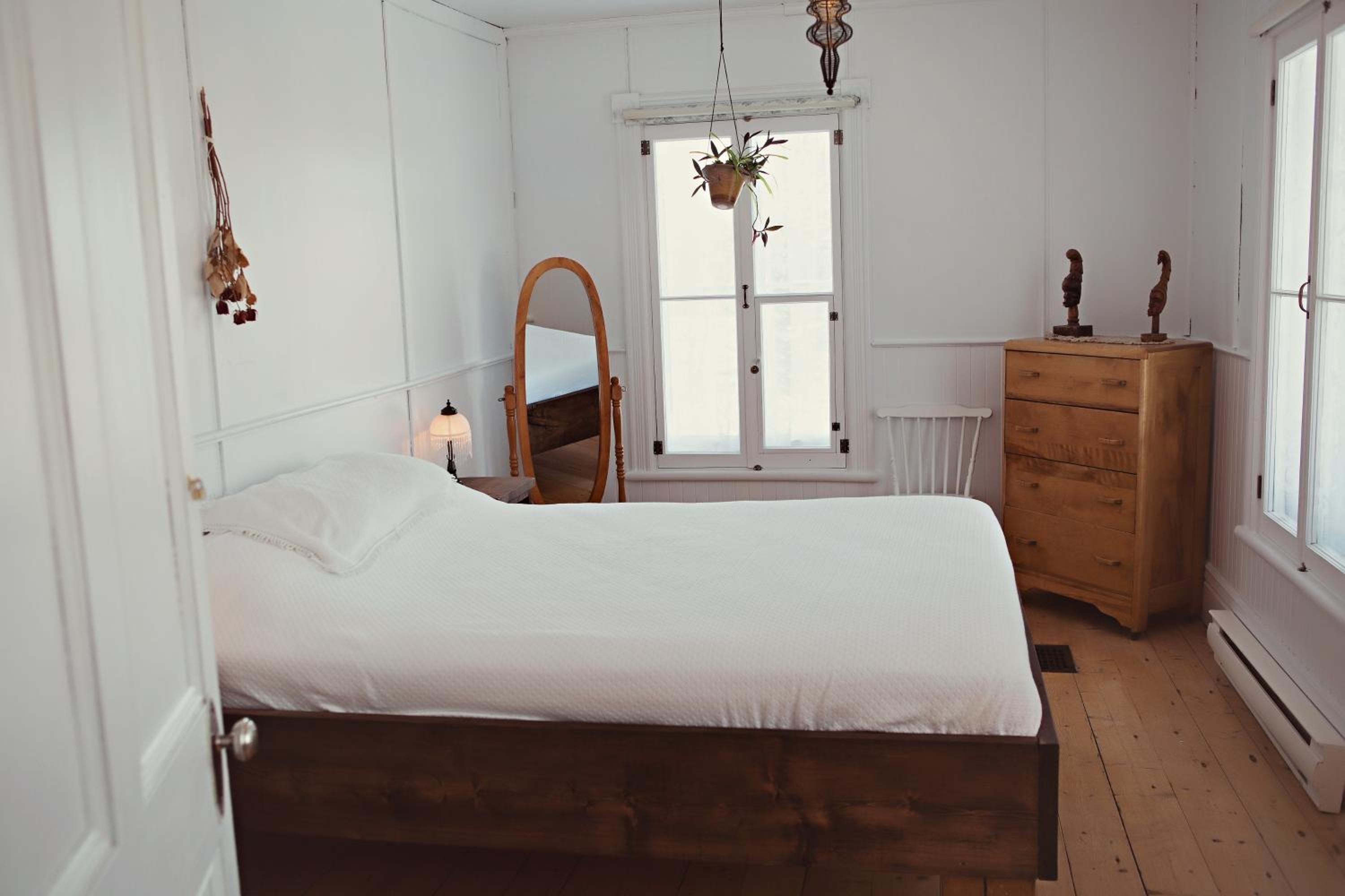 Standard King Room photo 1