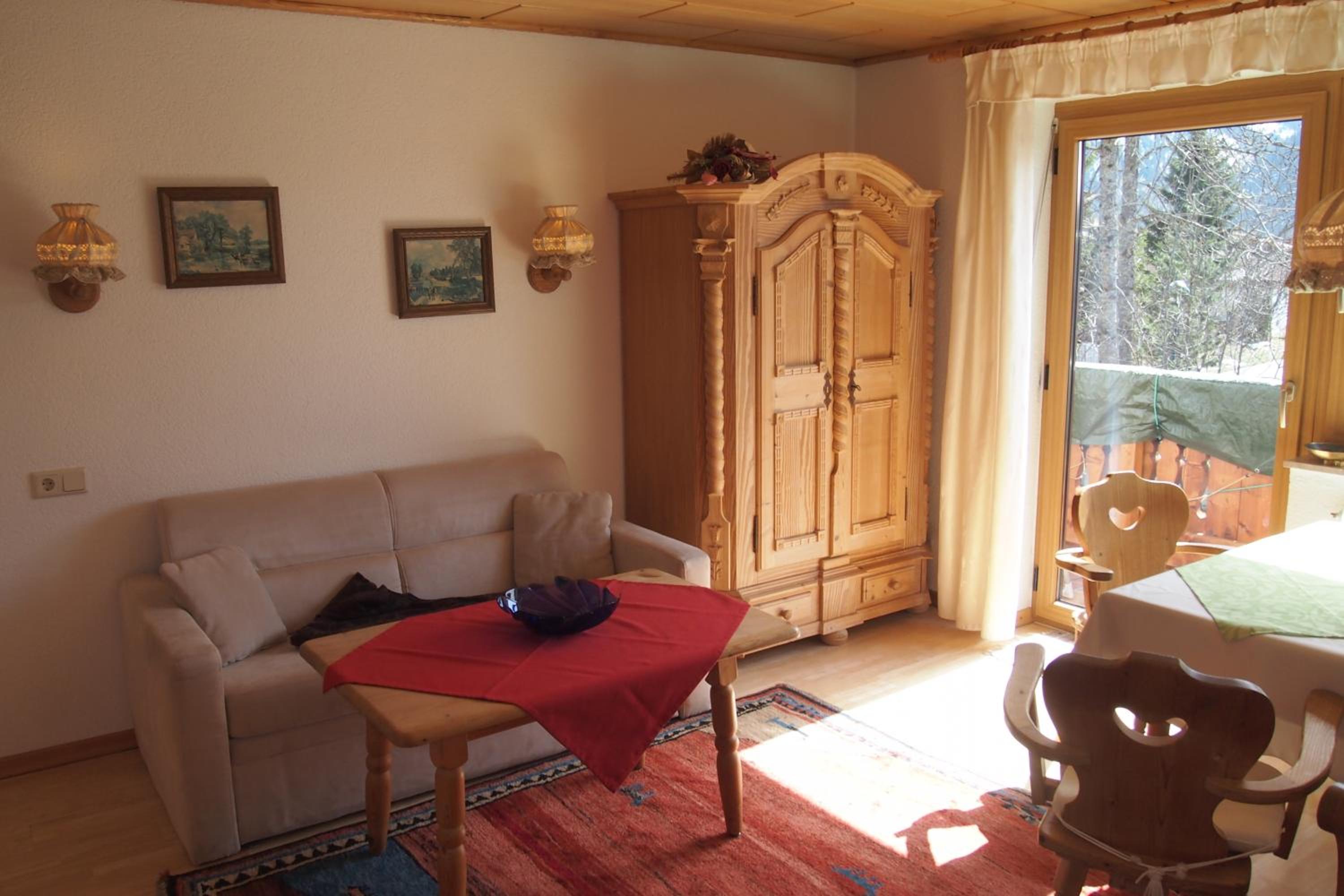 Apartment (1 Adult)