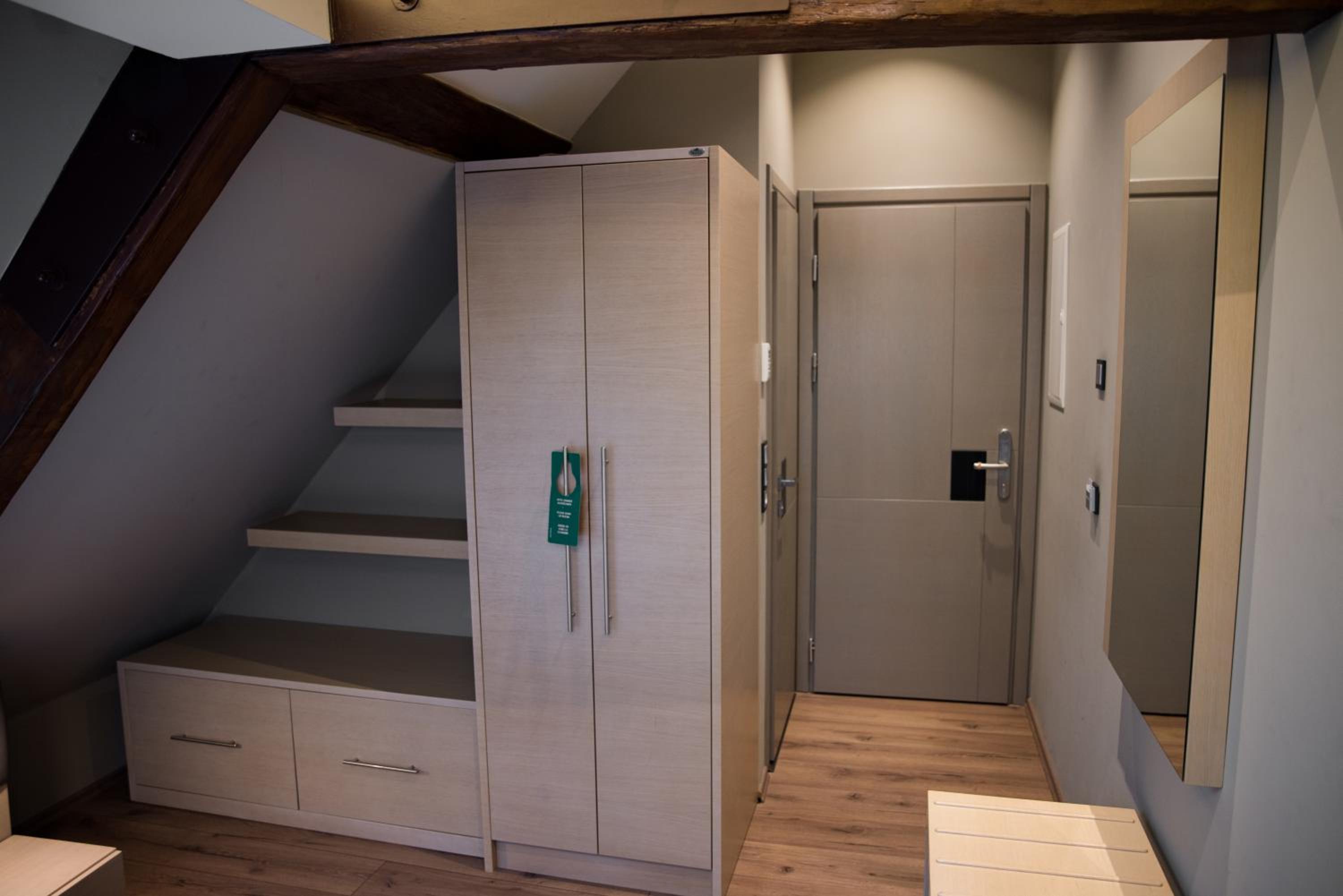 Standard Double Room - Photo 2