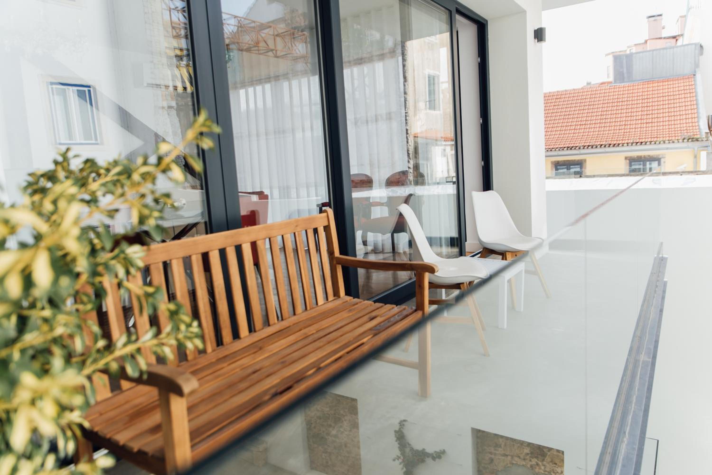 Superior Two-Bedroom Apartment with Balcony and Garden View - Photo 38