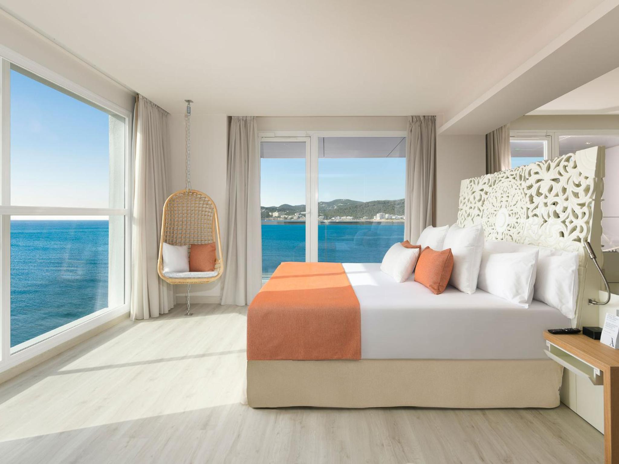 Deluxe Suite with Sea View The One Dolce Vita  - Photo 4