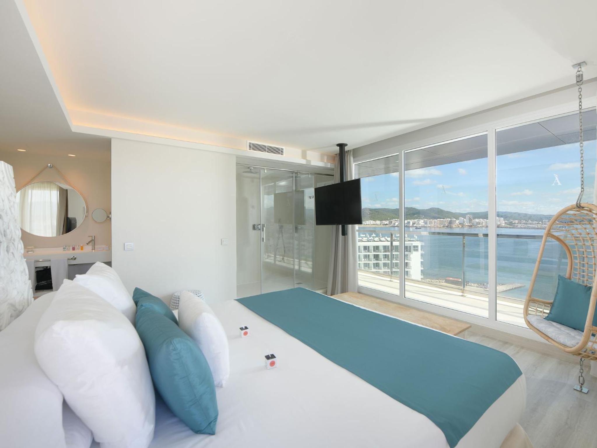Deluxe Suite with Sea View The One Dolce Vita  - Photo 5