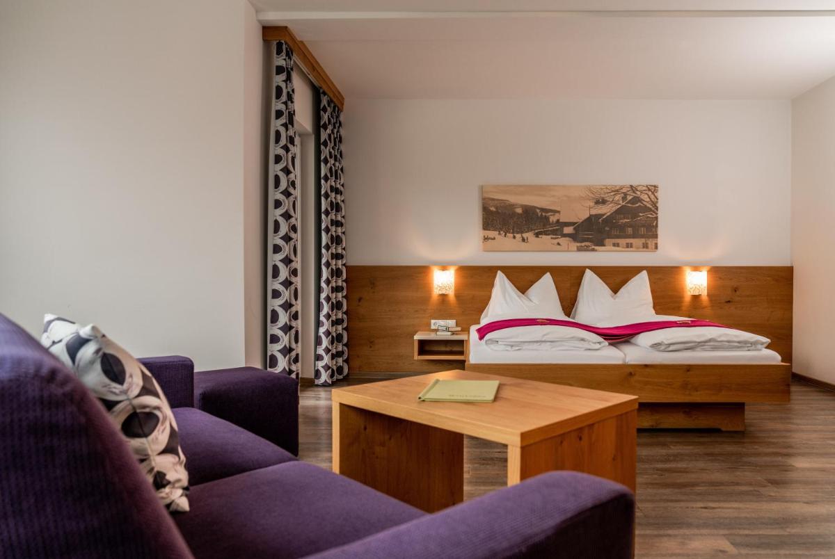 Large Double Room - Photo 1