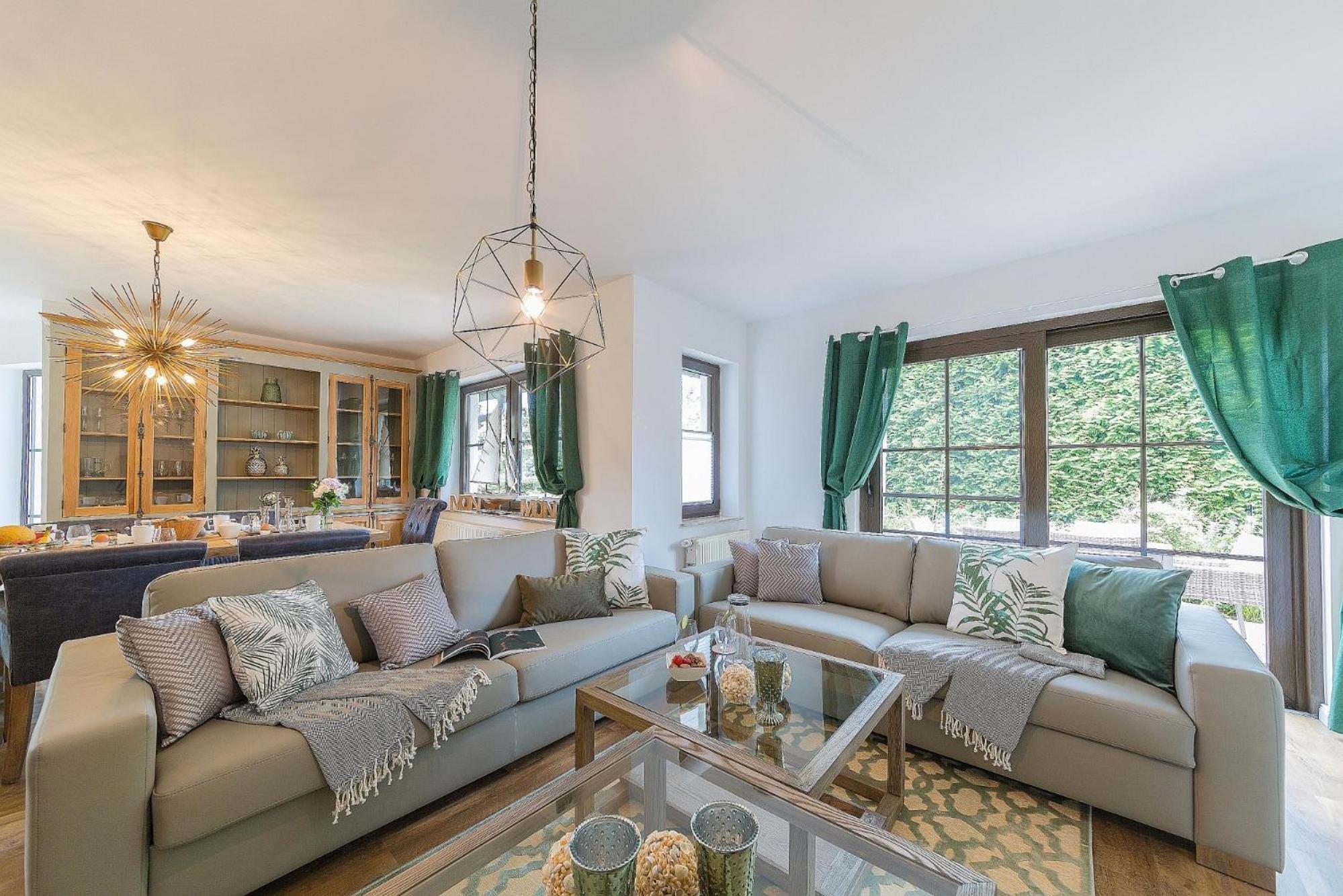 Apartment With Terrace photo 3
