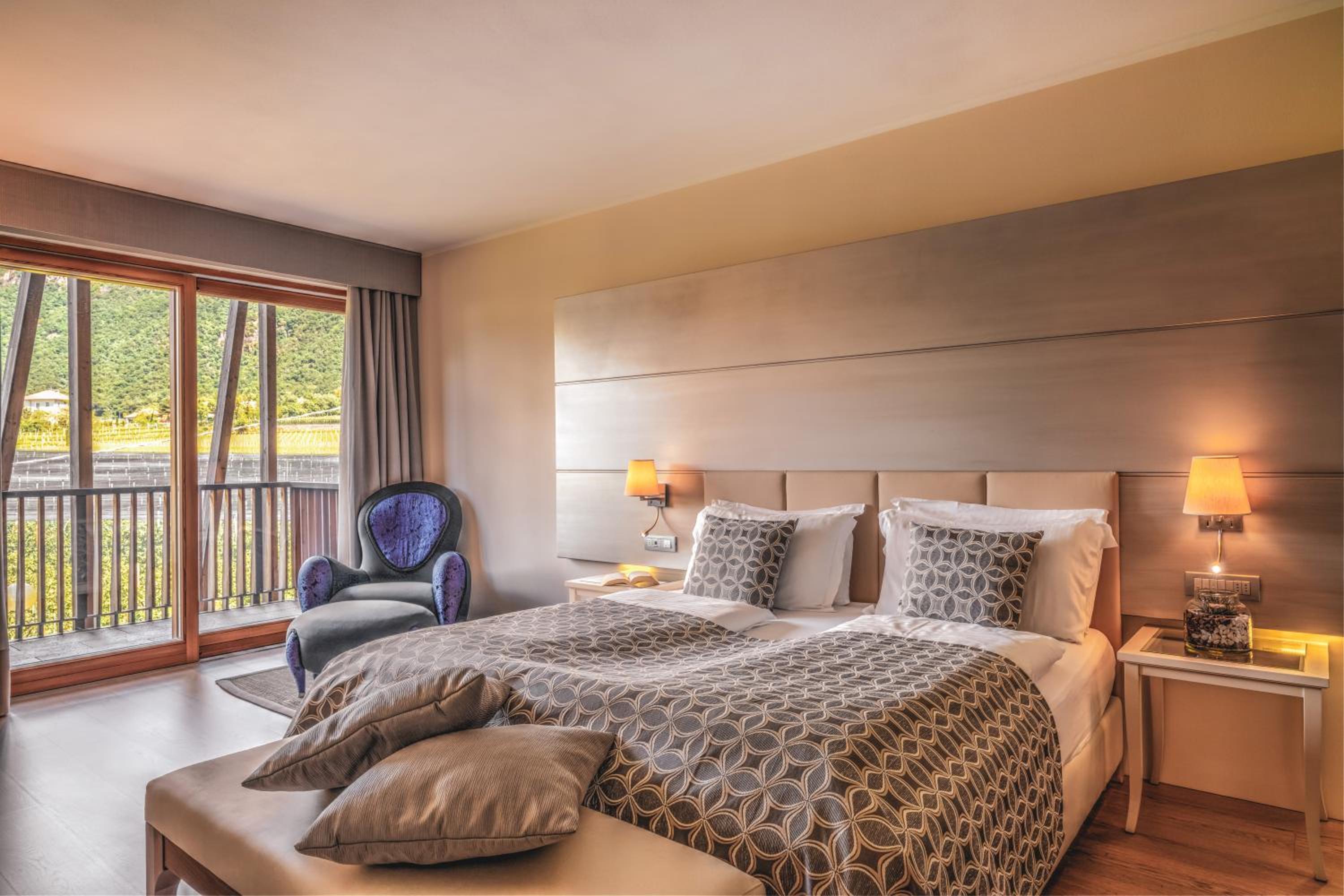 Royal Superior Suite - Photo 1