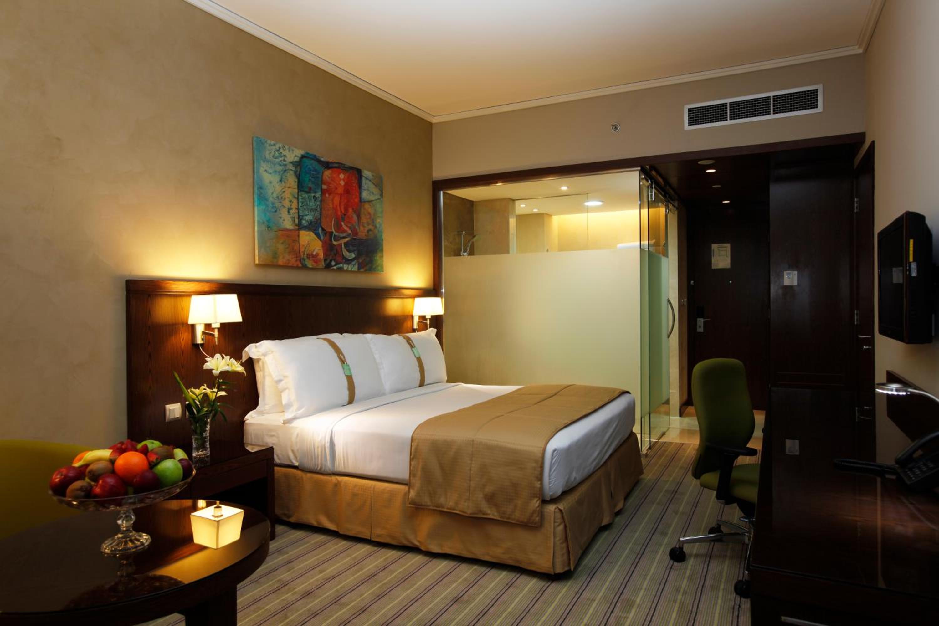 Standard King Room - Photo 4