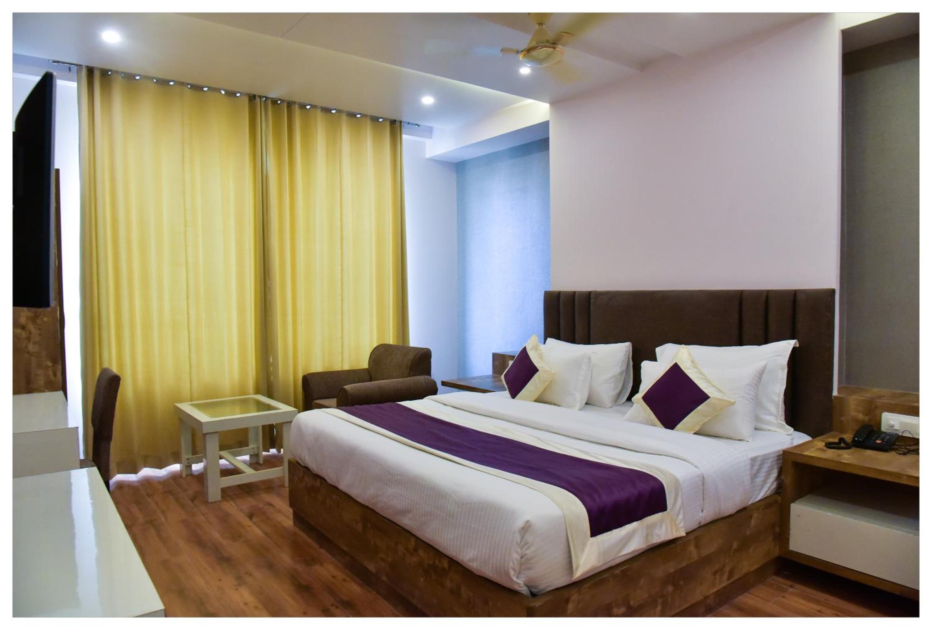 Superior Double Room - Photo 1