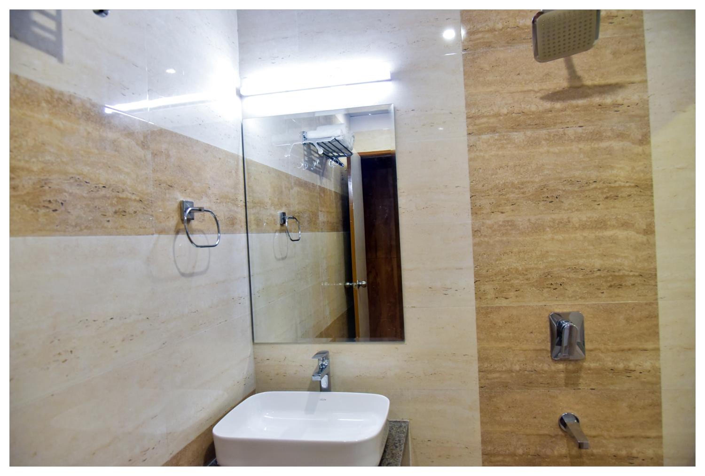 Superior Double Room - Photo 3
