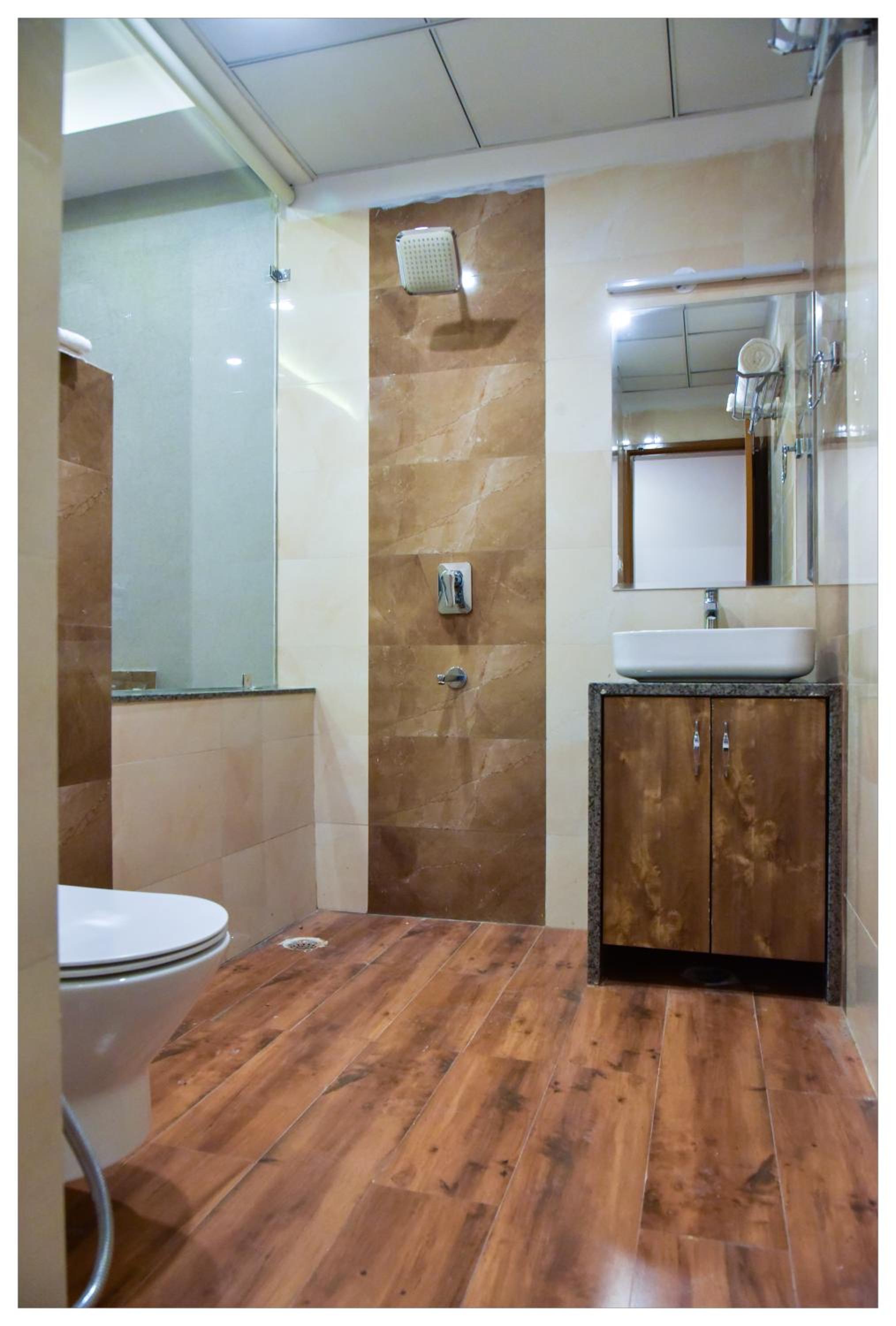 Superior King Room - Photo 3