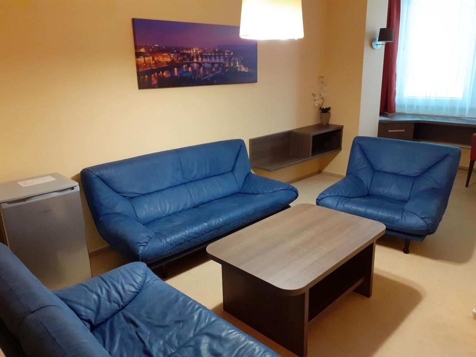 Deluxe Suite - Photo 1