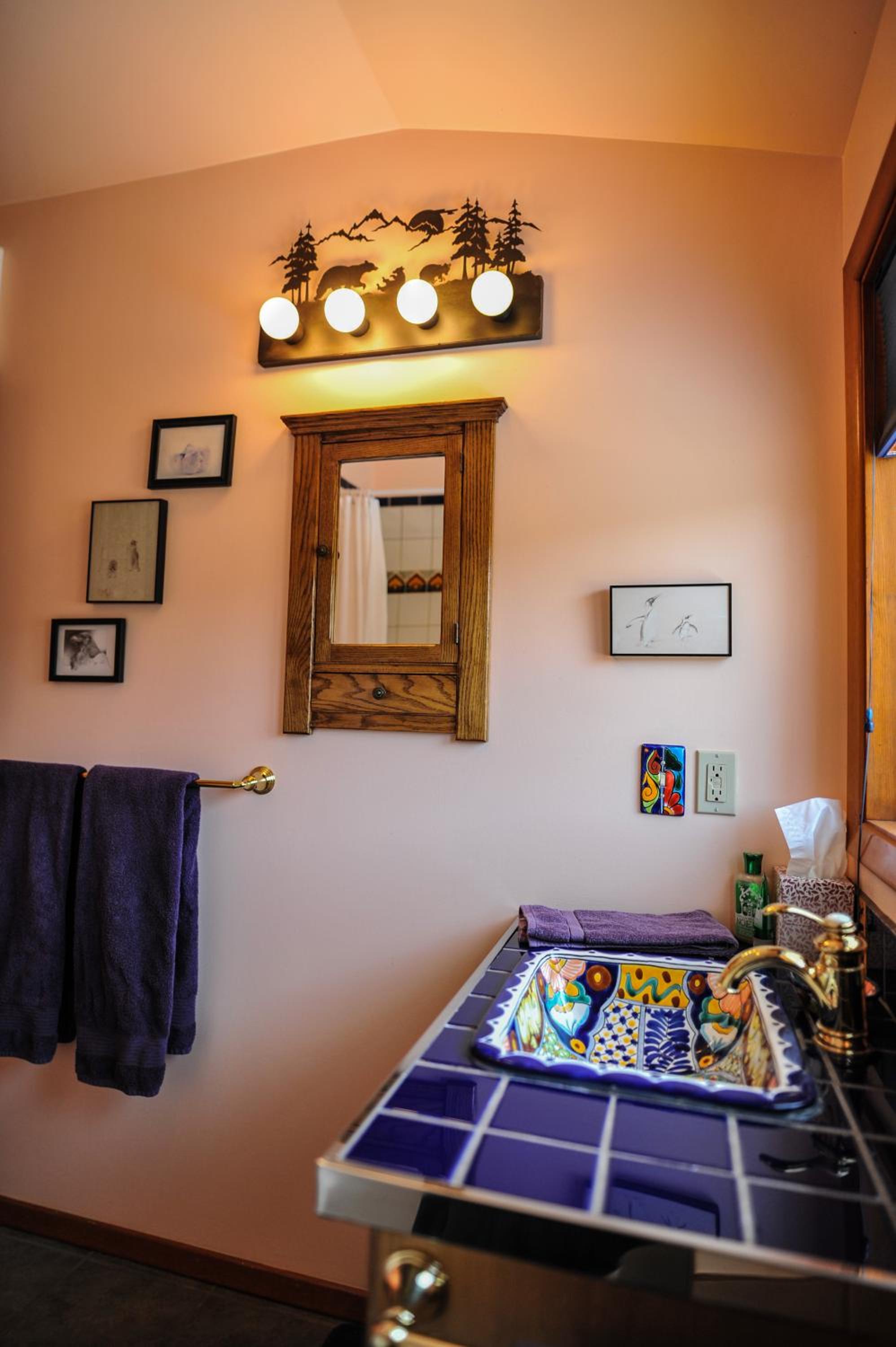 Two-Bedroom Apartment - Photo 9