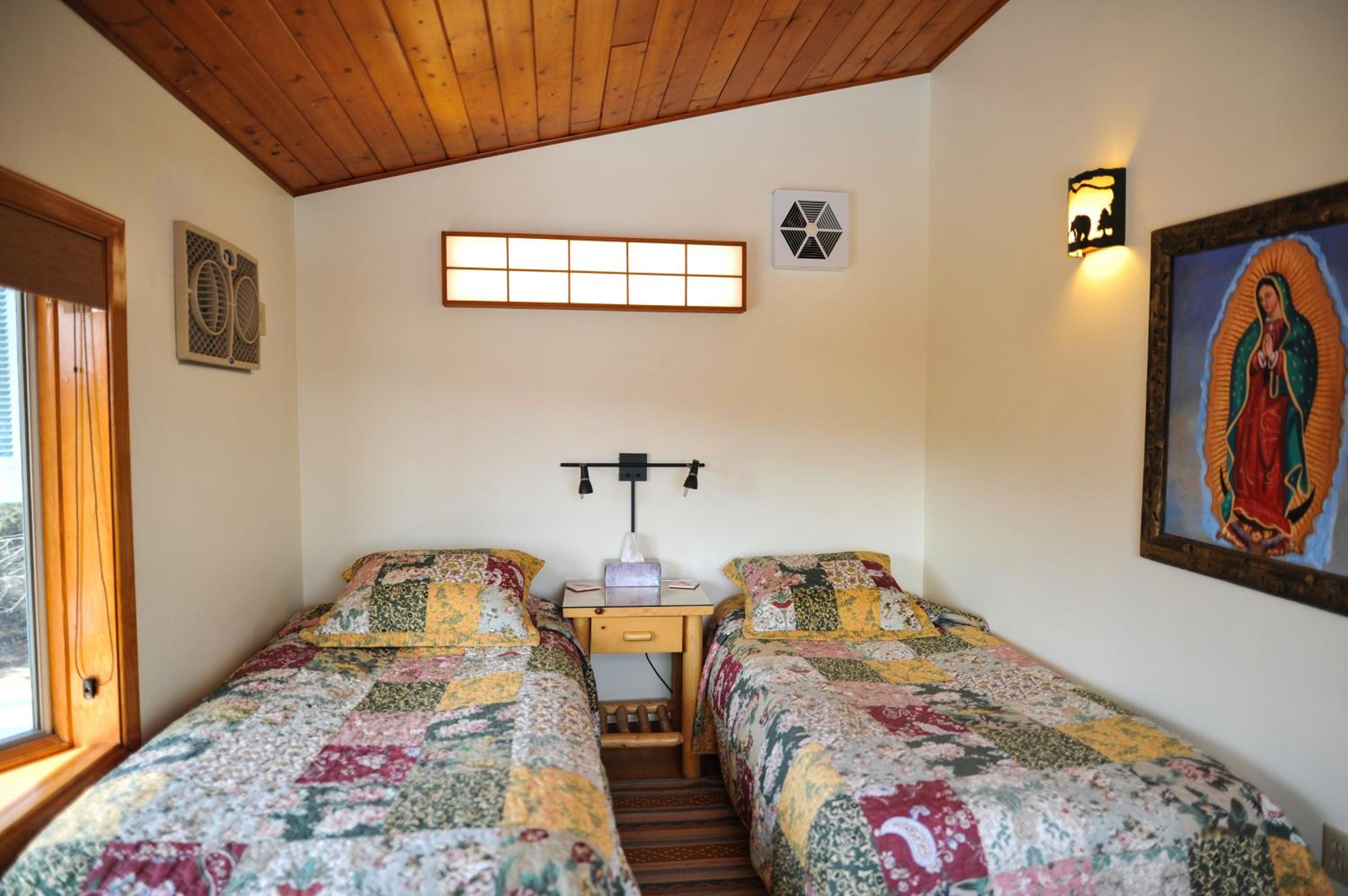 Two-Bedroom Apartment - Photo 32